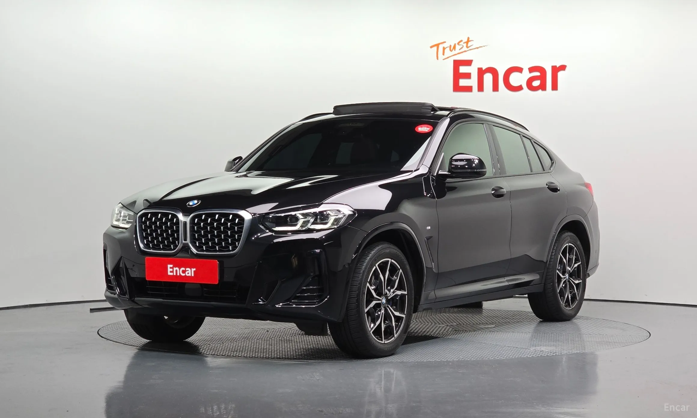 X4 (G02)