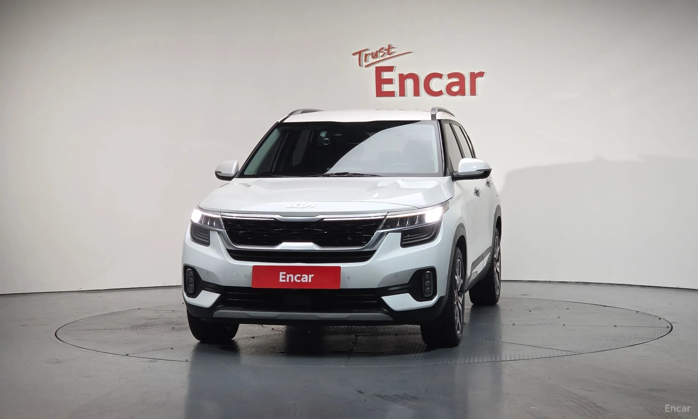 Kia Seltos превью 2
