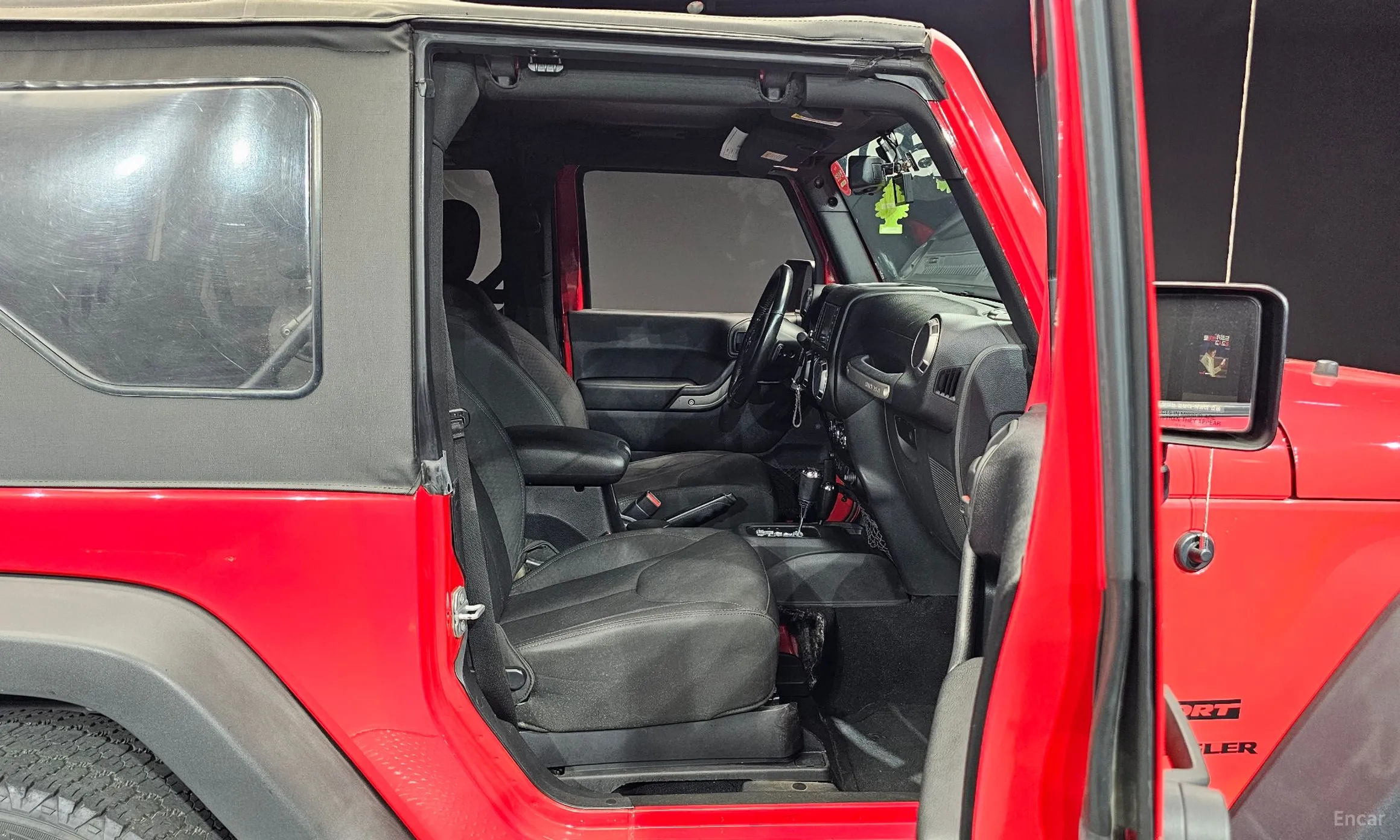 Jeep Wrangler (JK) превью 10