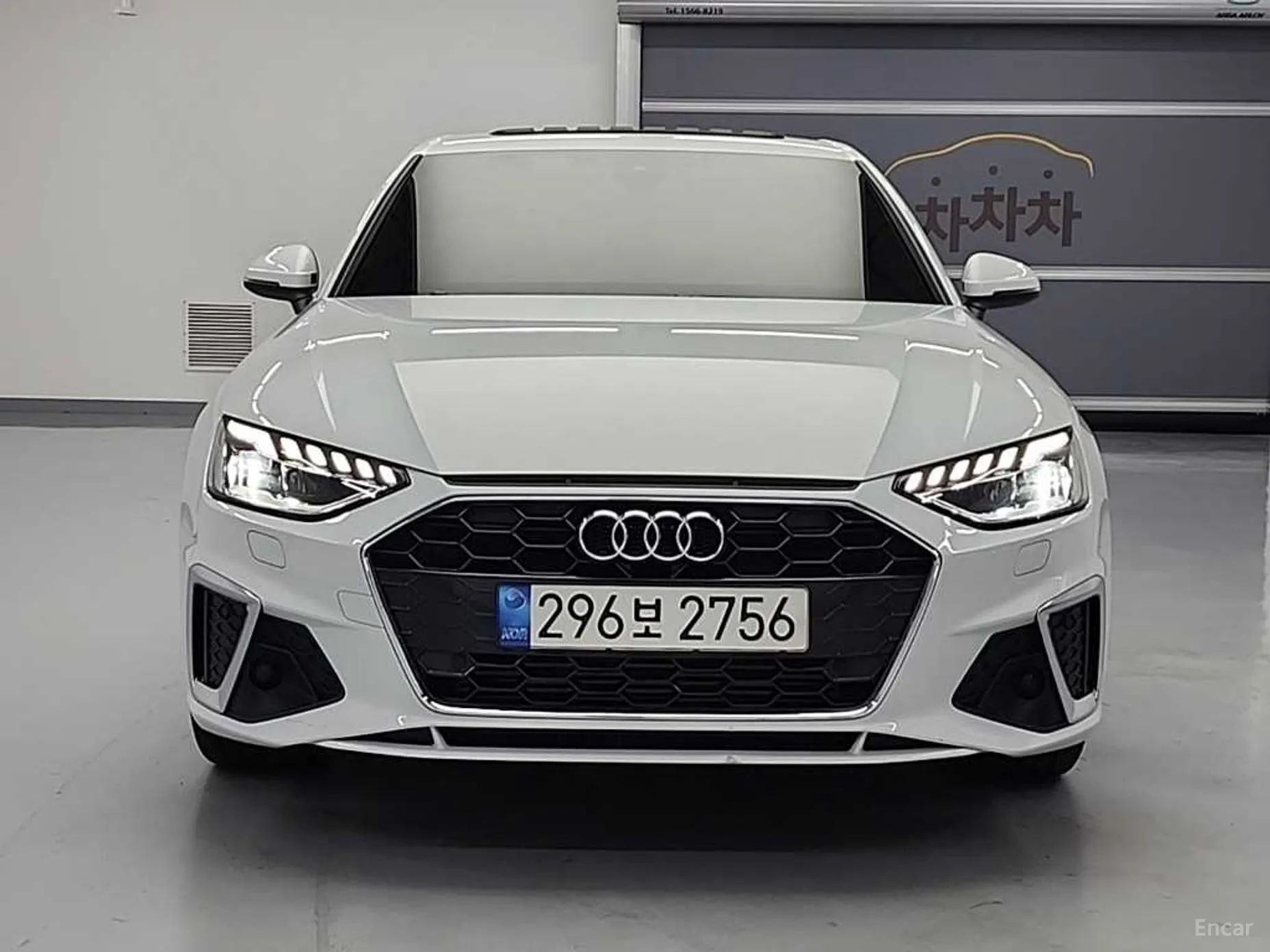 Audi A4 (B9)