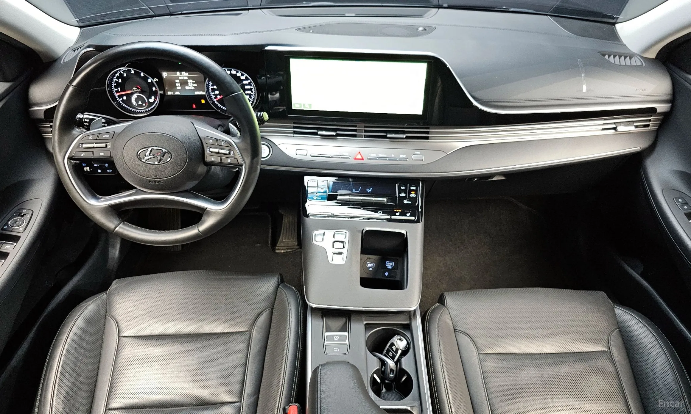Hyundai Grandeur IG превью 4
