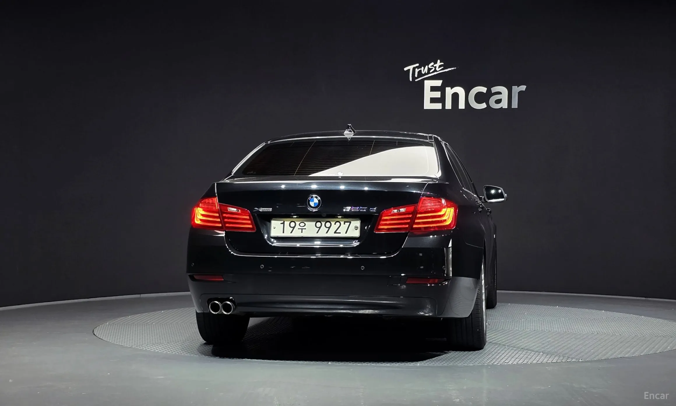 BMW 5 Series (F10) превью 3