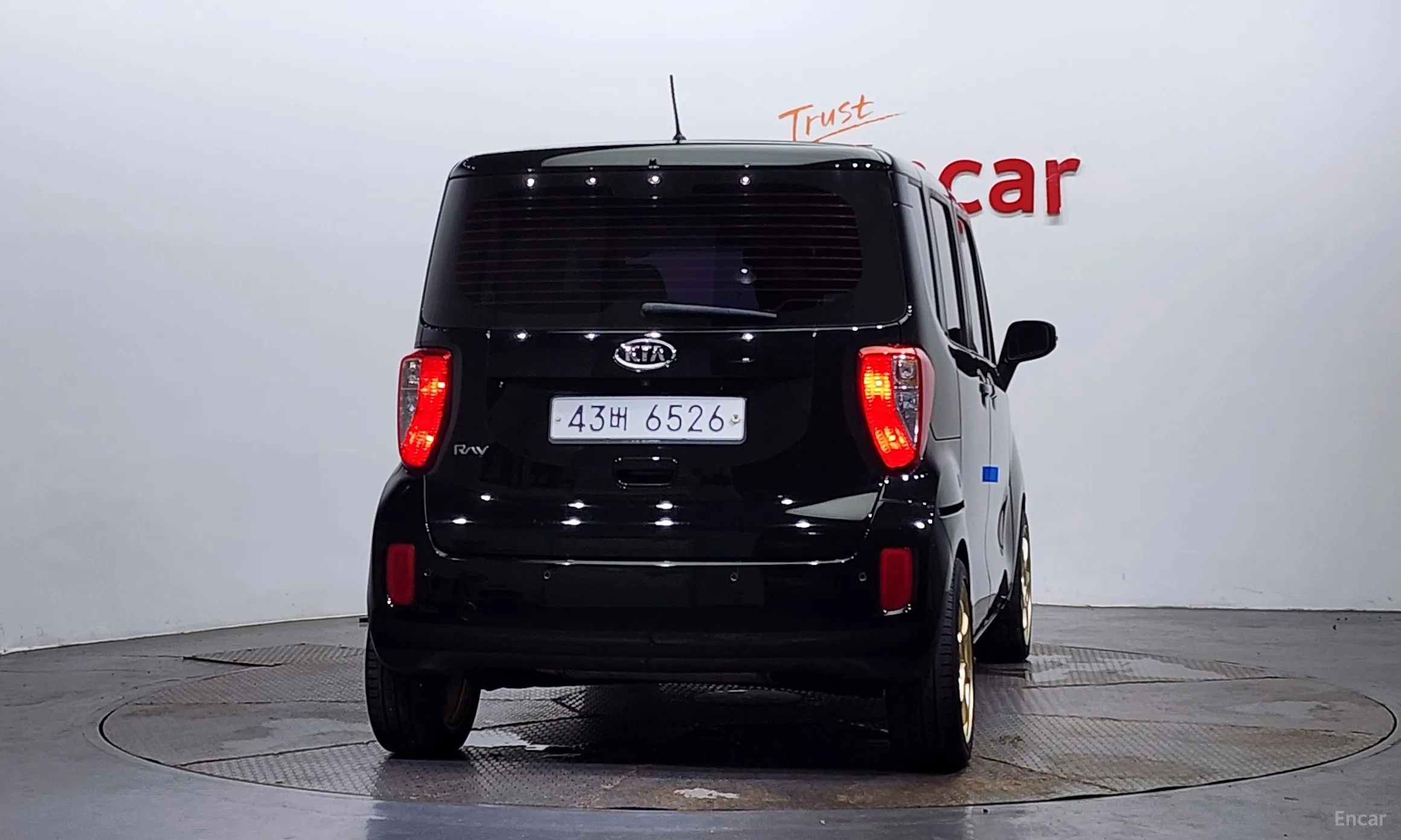 Kia Ray превью 3