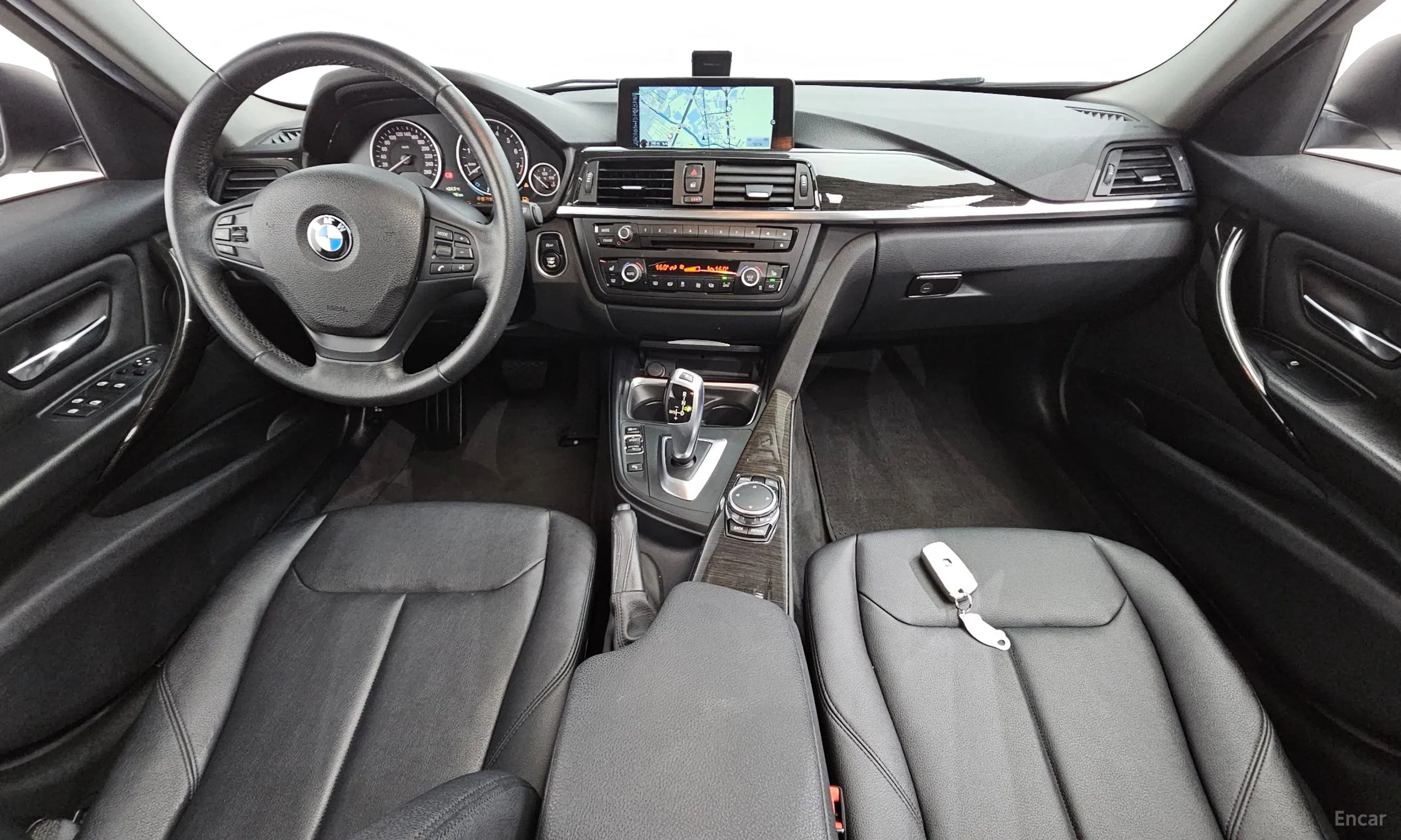 BMW 3 Series (F30) превью 4