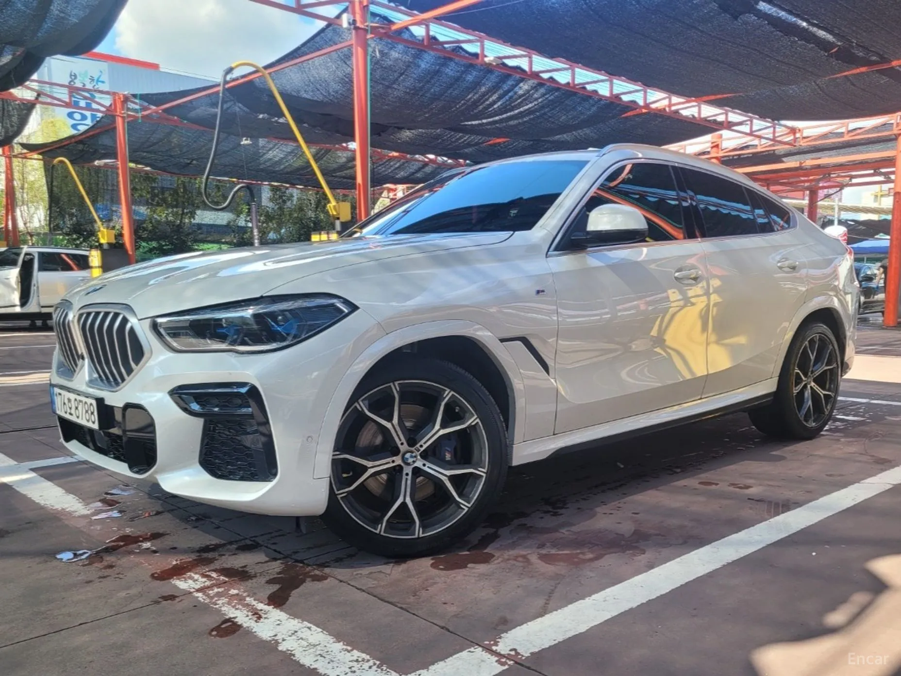 BMW X6 (G06)
