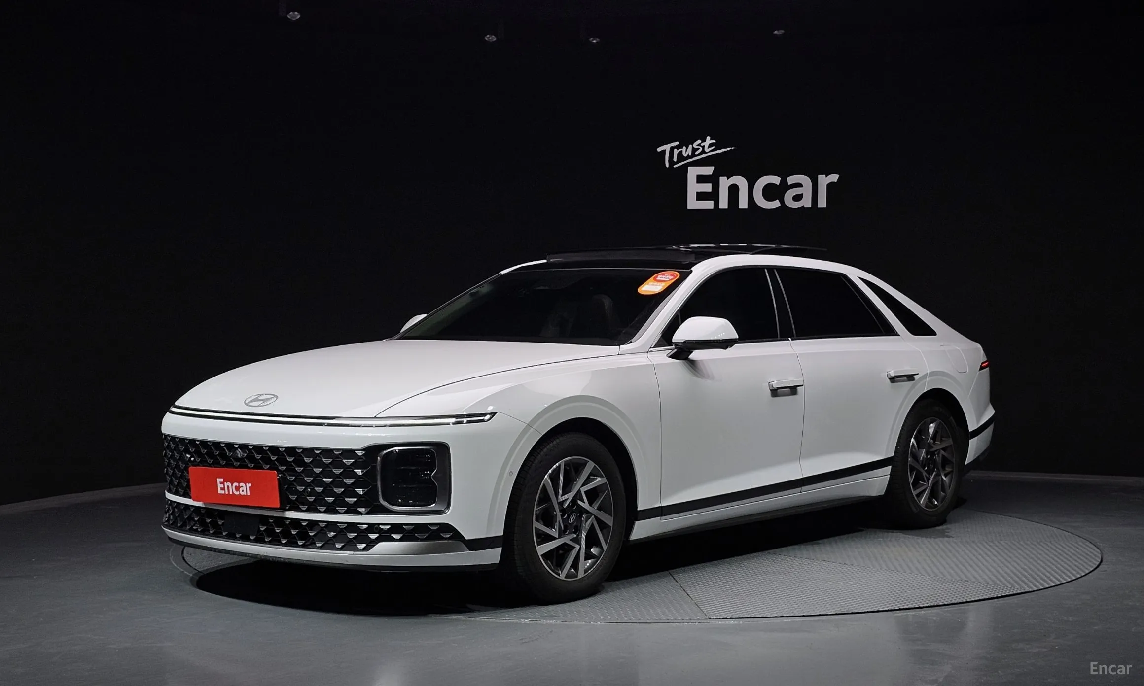 Grandeur Hybrid (GN7)