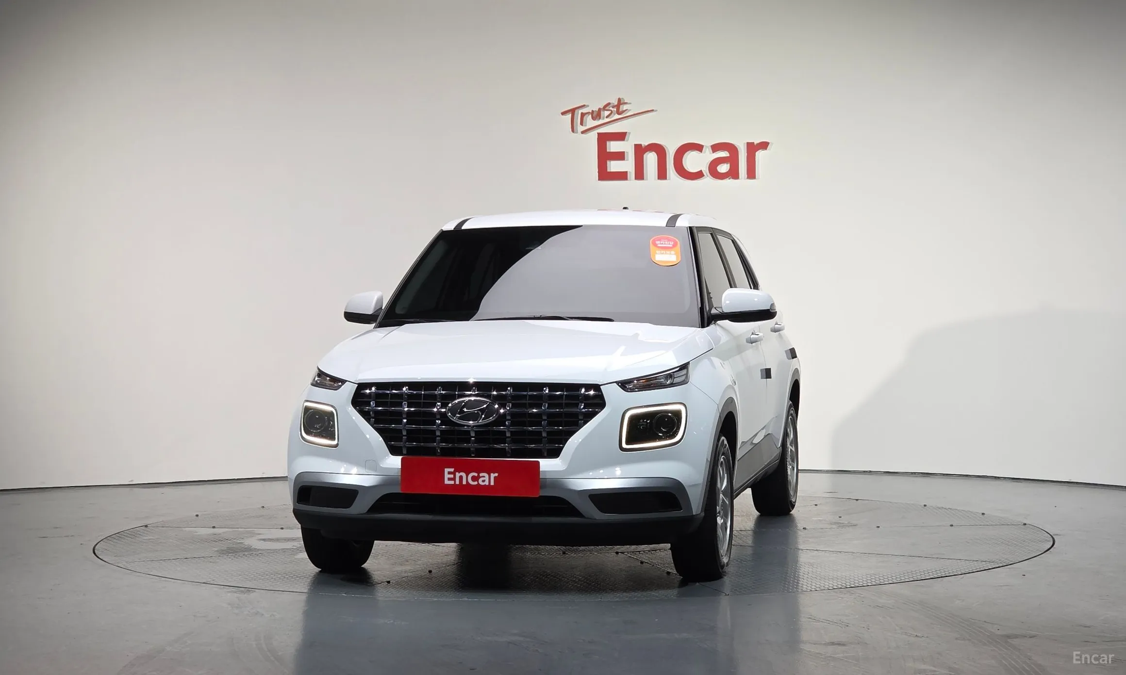 Hyundai Venue превью 2