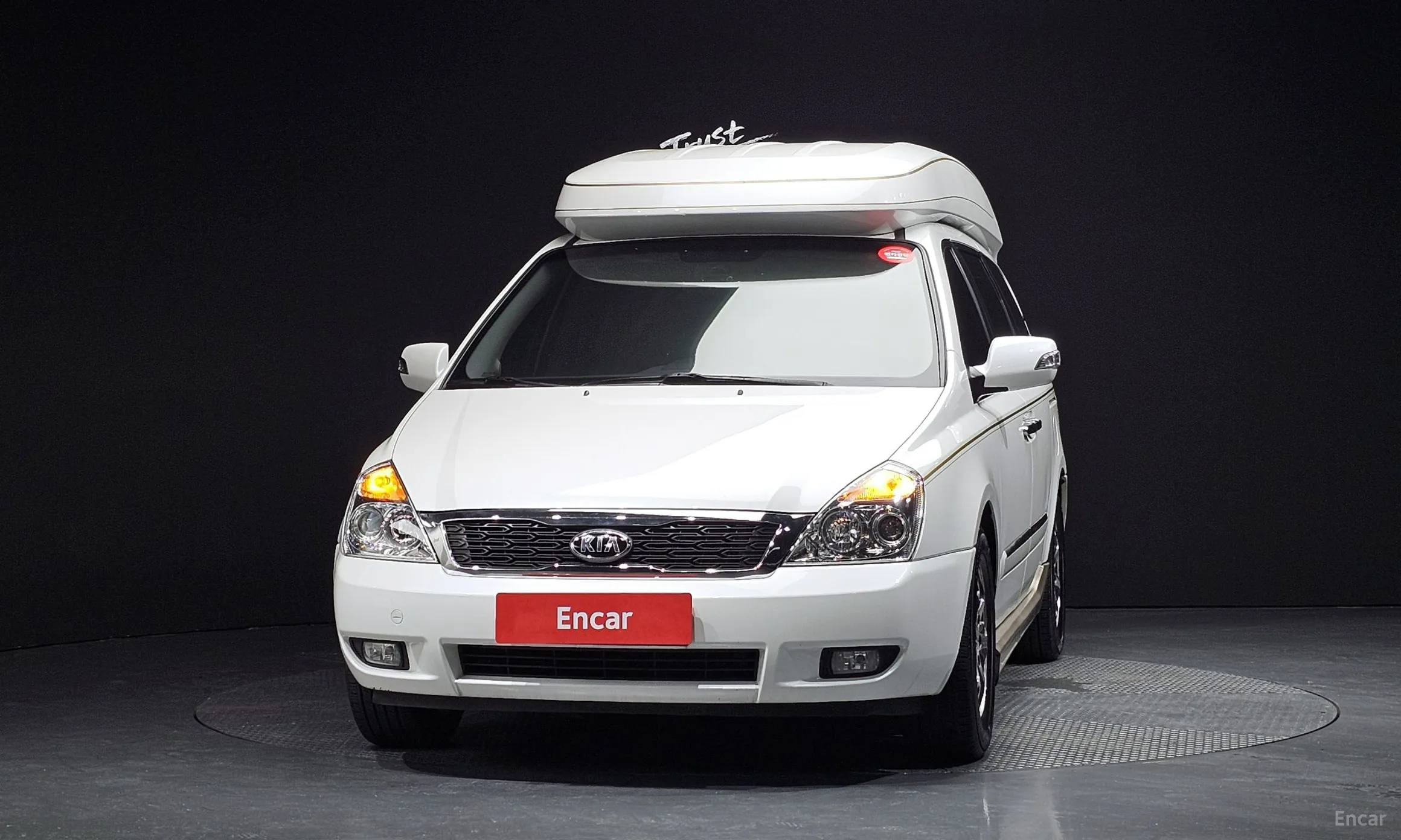 Kia Carnival R превью 2