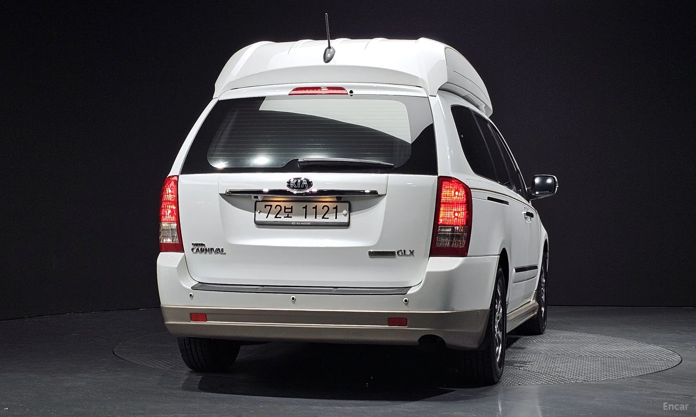 Kia Carnival R превью 3