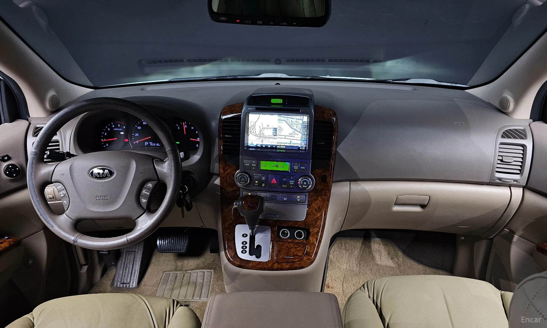 Kia Carnival R превью 4