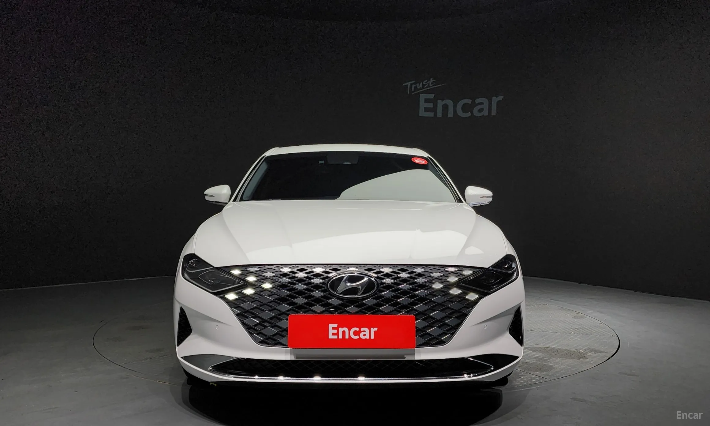 Hyundai Grandeur IG превью 2