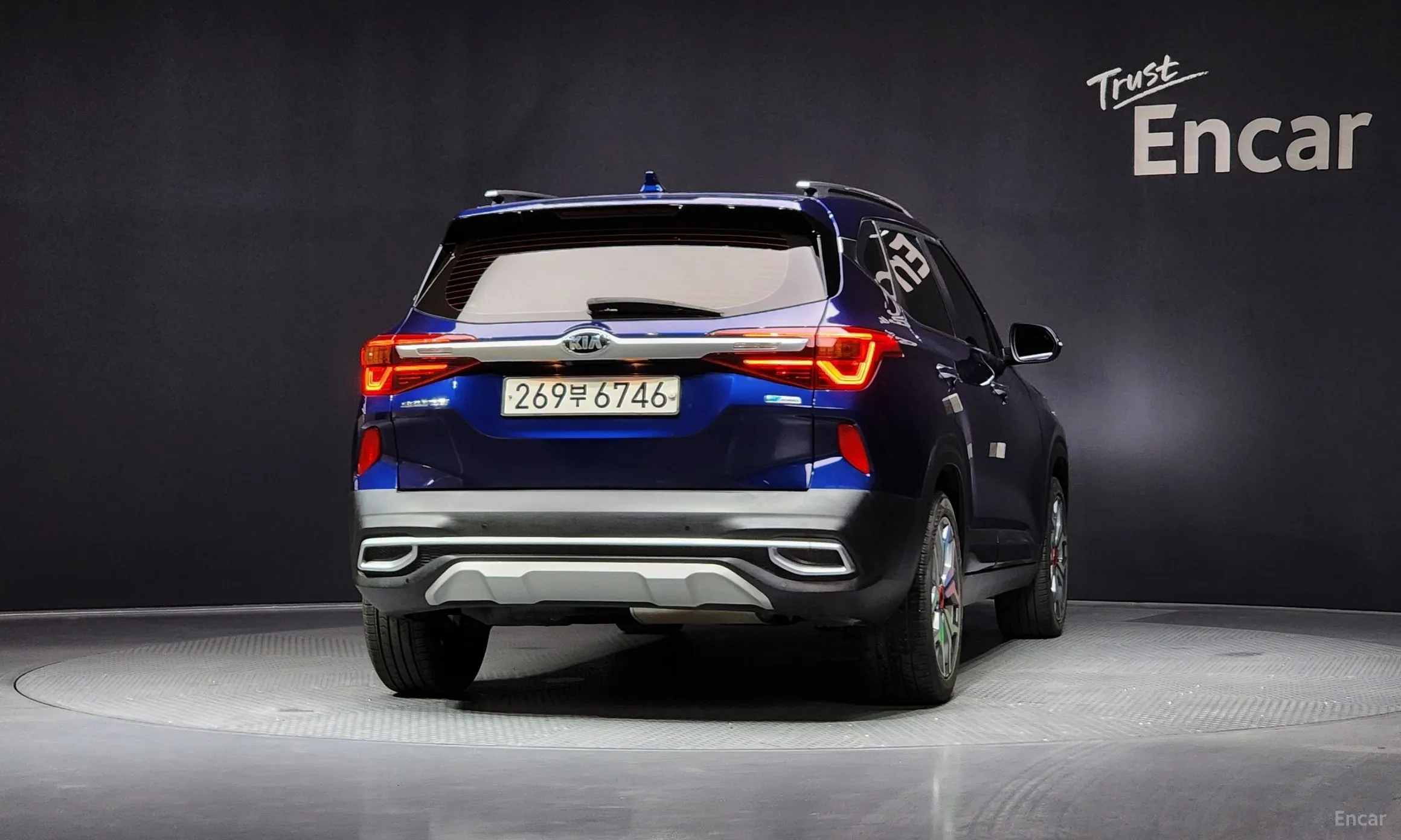 Kia Seltos превью 3