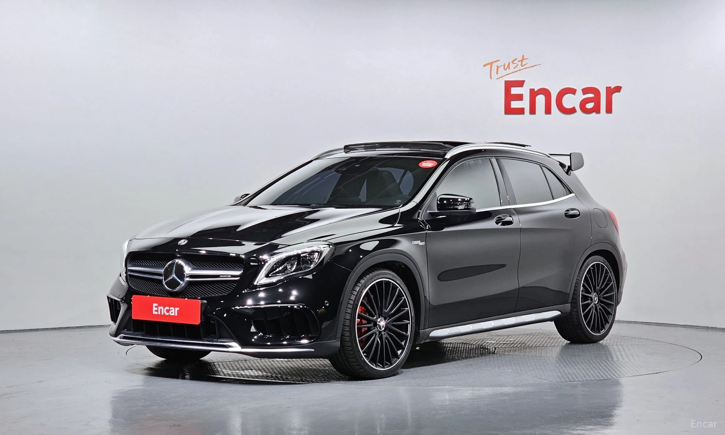 Mercedes Benz GLA-Class X156