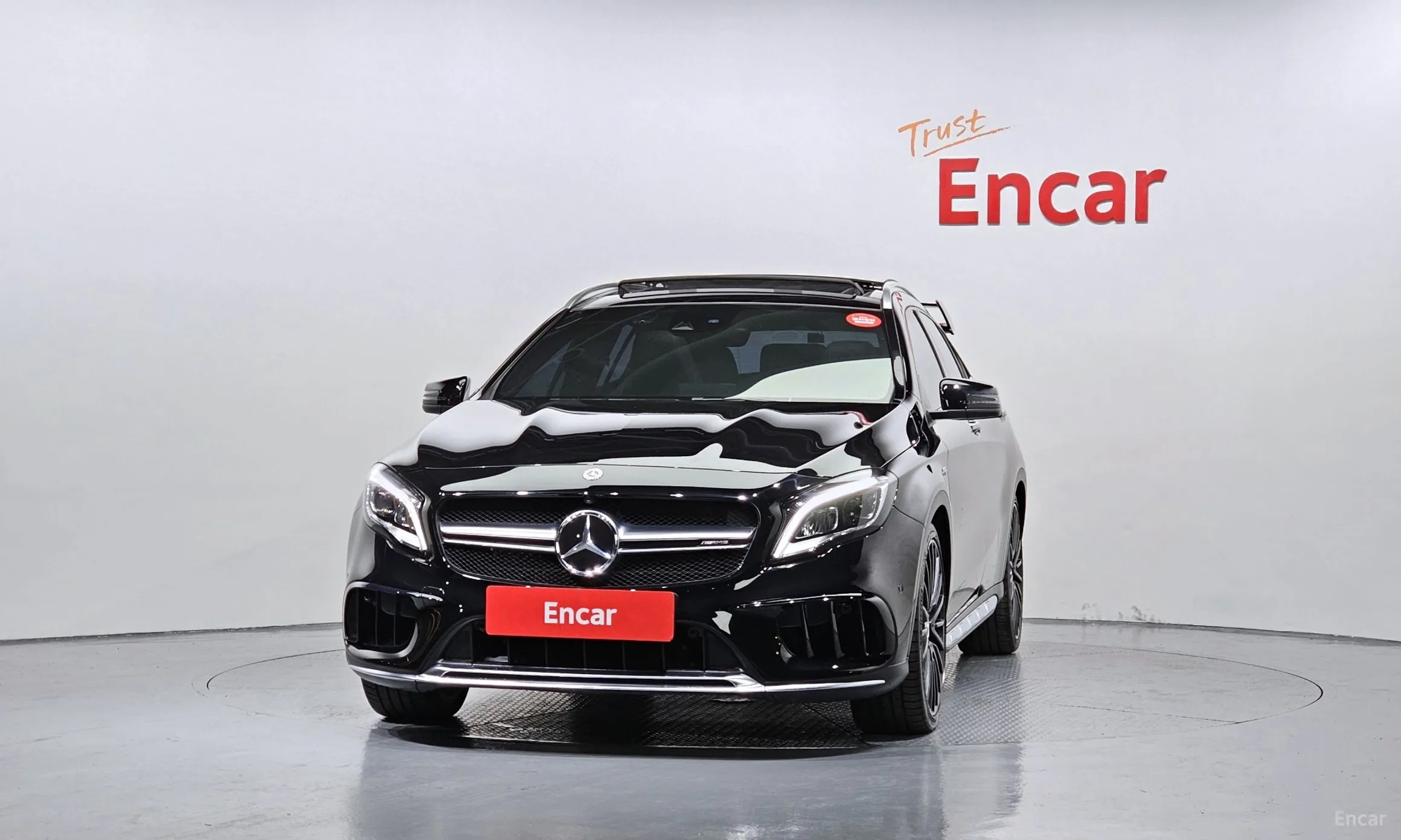 Mercedes Benz GLA-Class X156