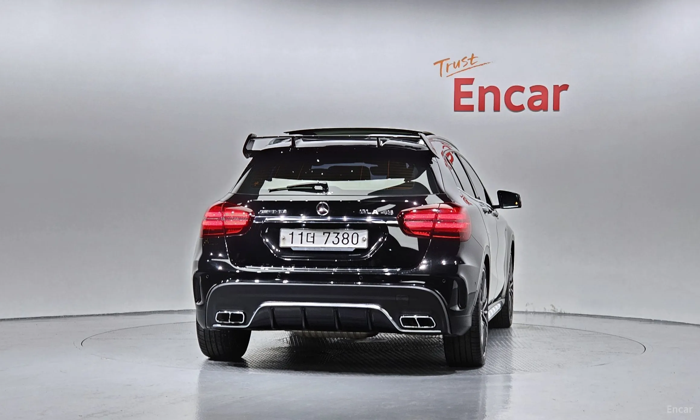 Mercedes Benz GLA-Class X156 превью 3