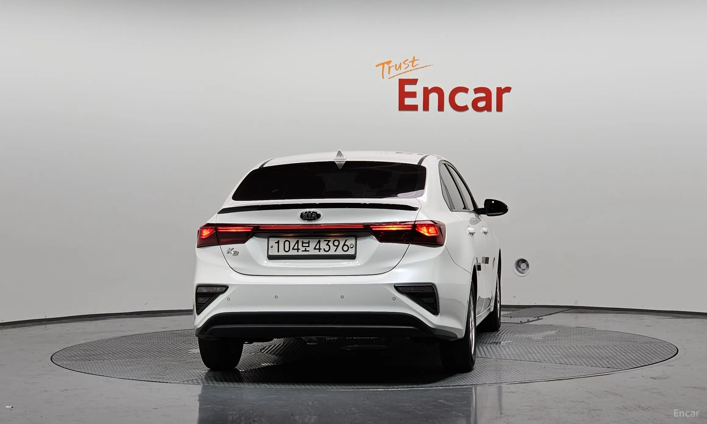 Kia K3 превью 3