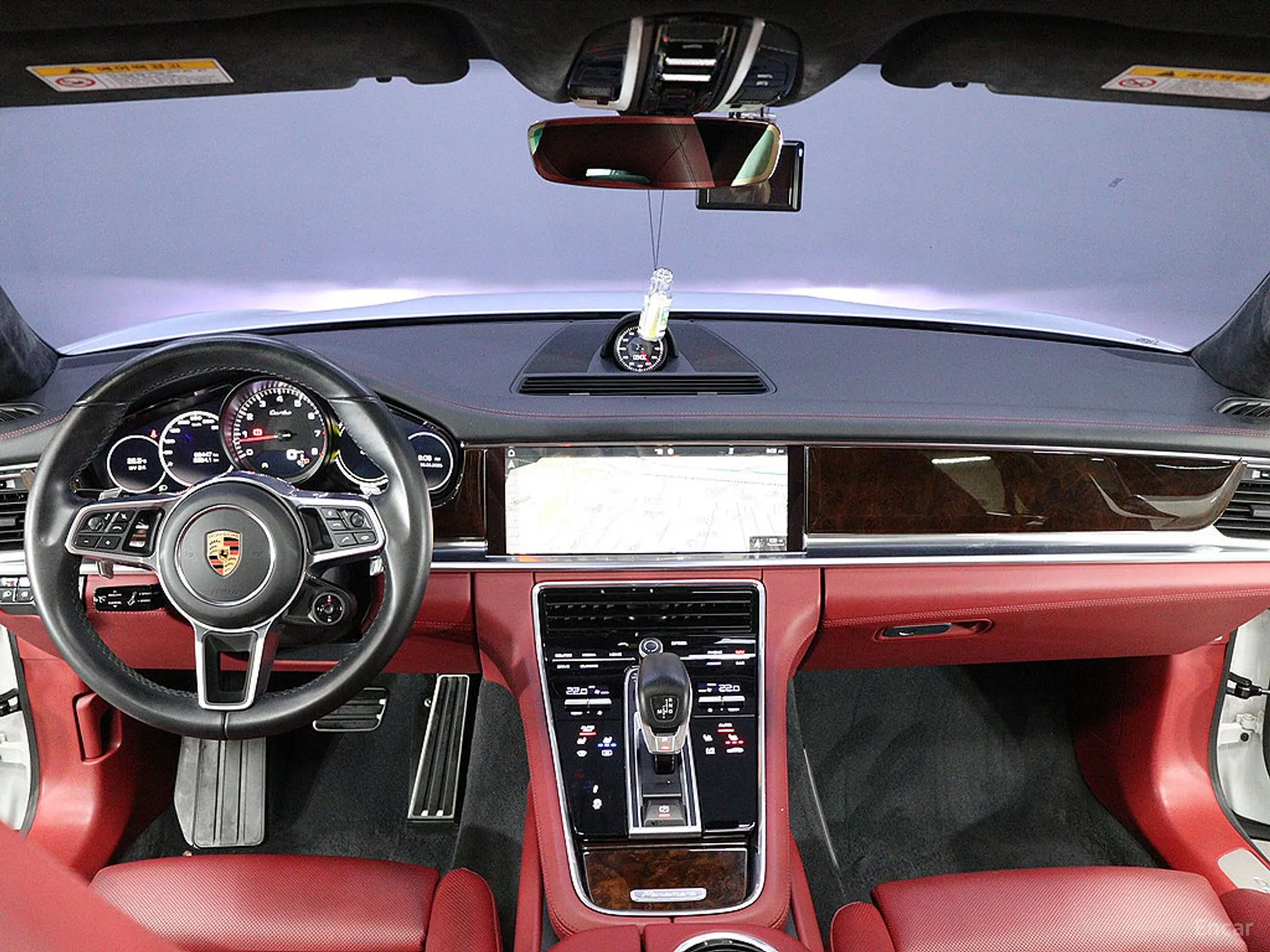 Porsche Panamera (971) превью 4