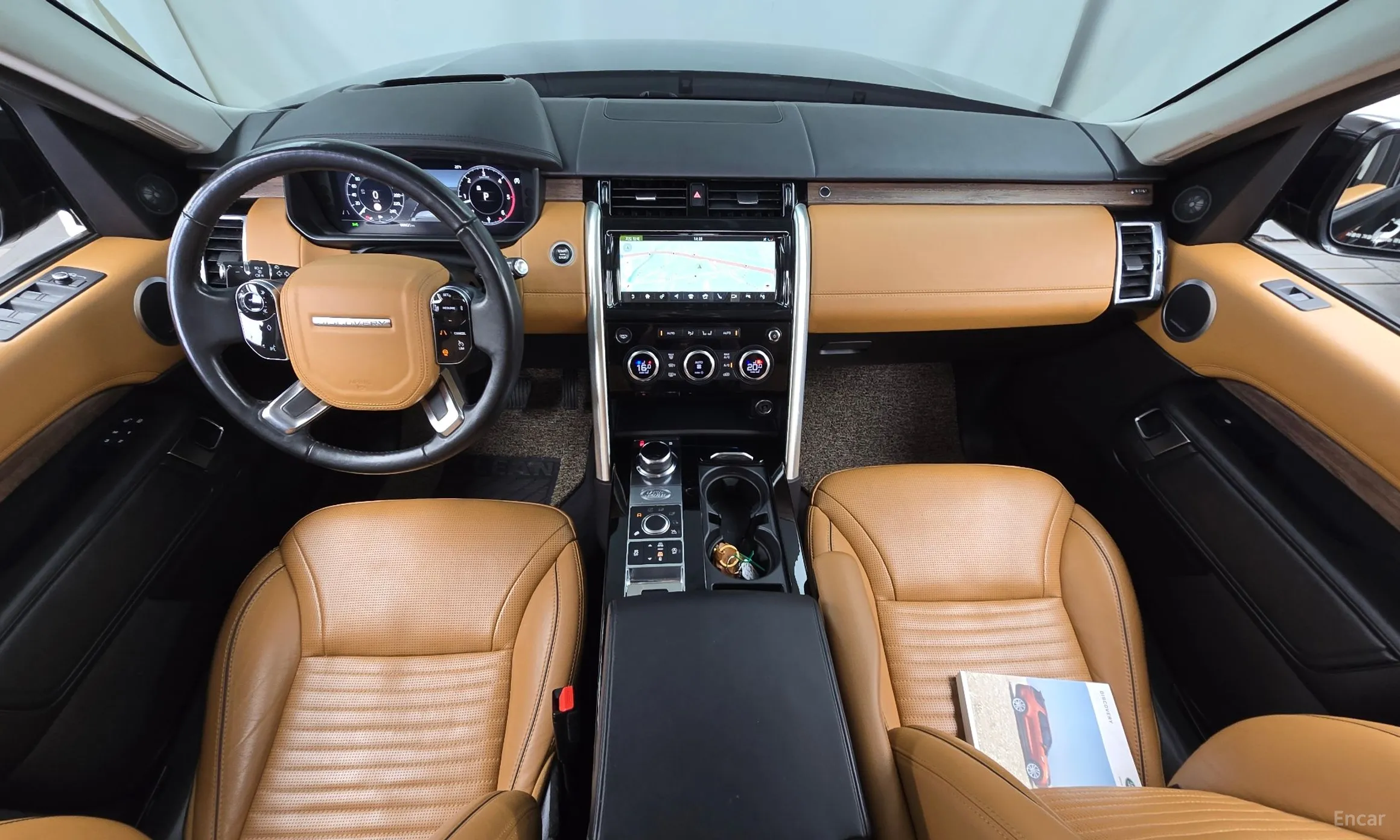 Land Rover Discovery 5 превью 4