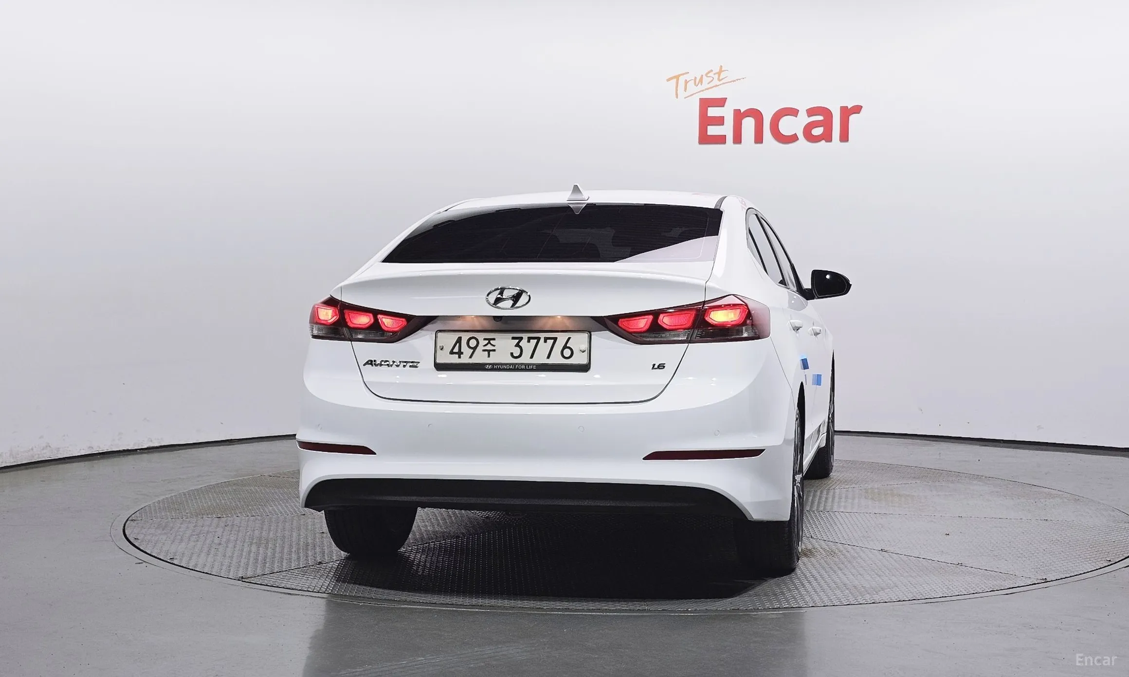Hyundai Avante AD превью 3