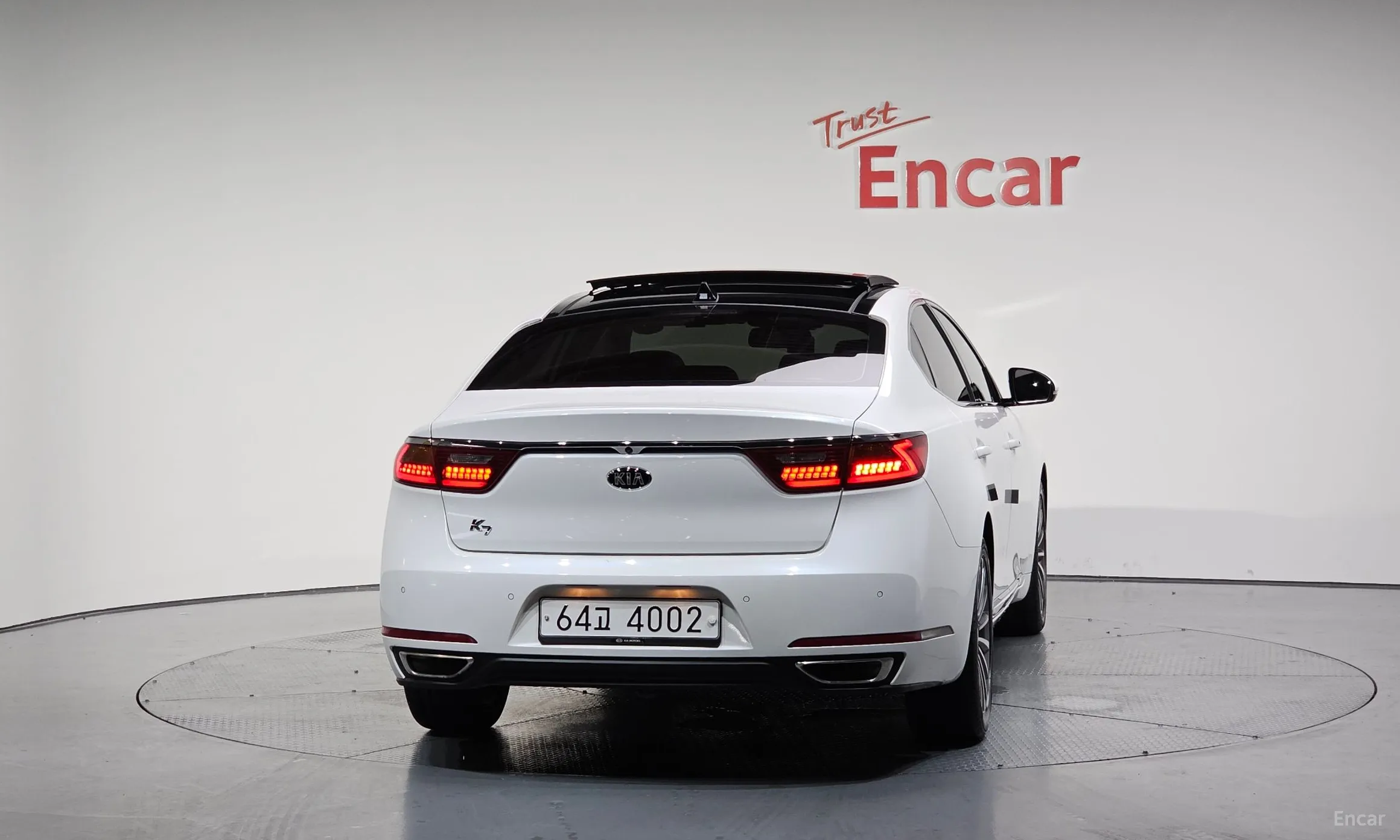 Kia K7 превью 3
