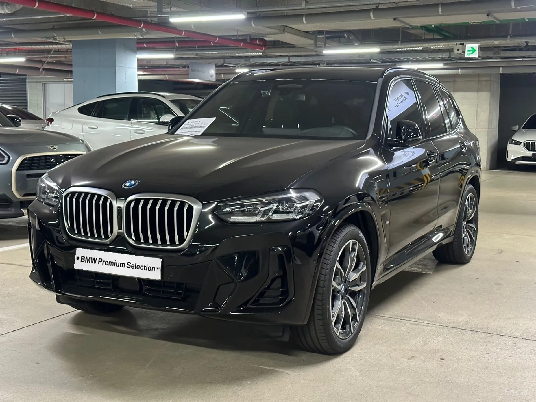 X3 (G01)