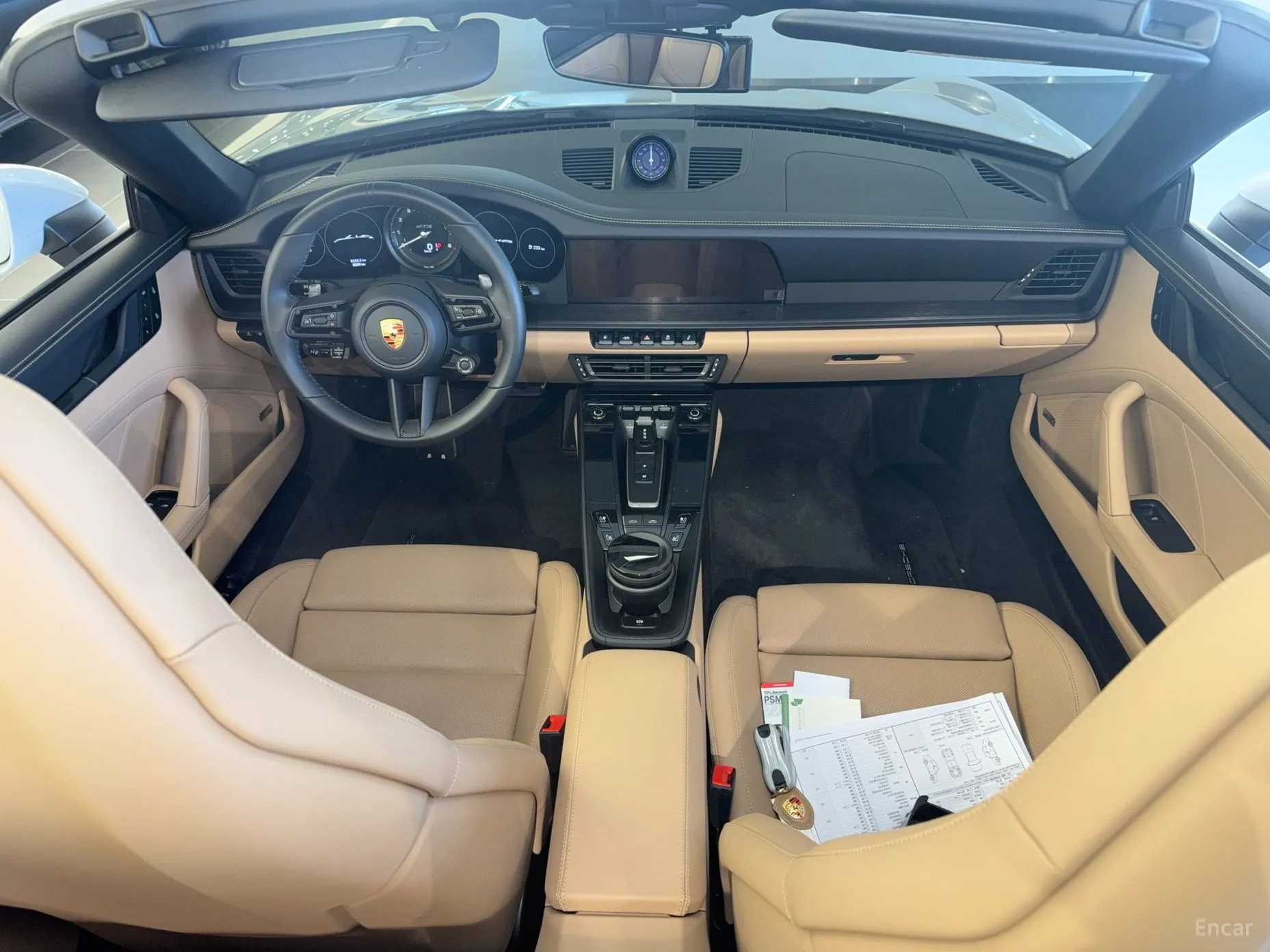 Porsche 911 (992) превью 3