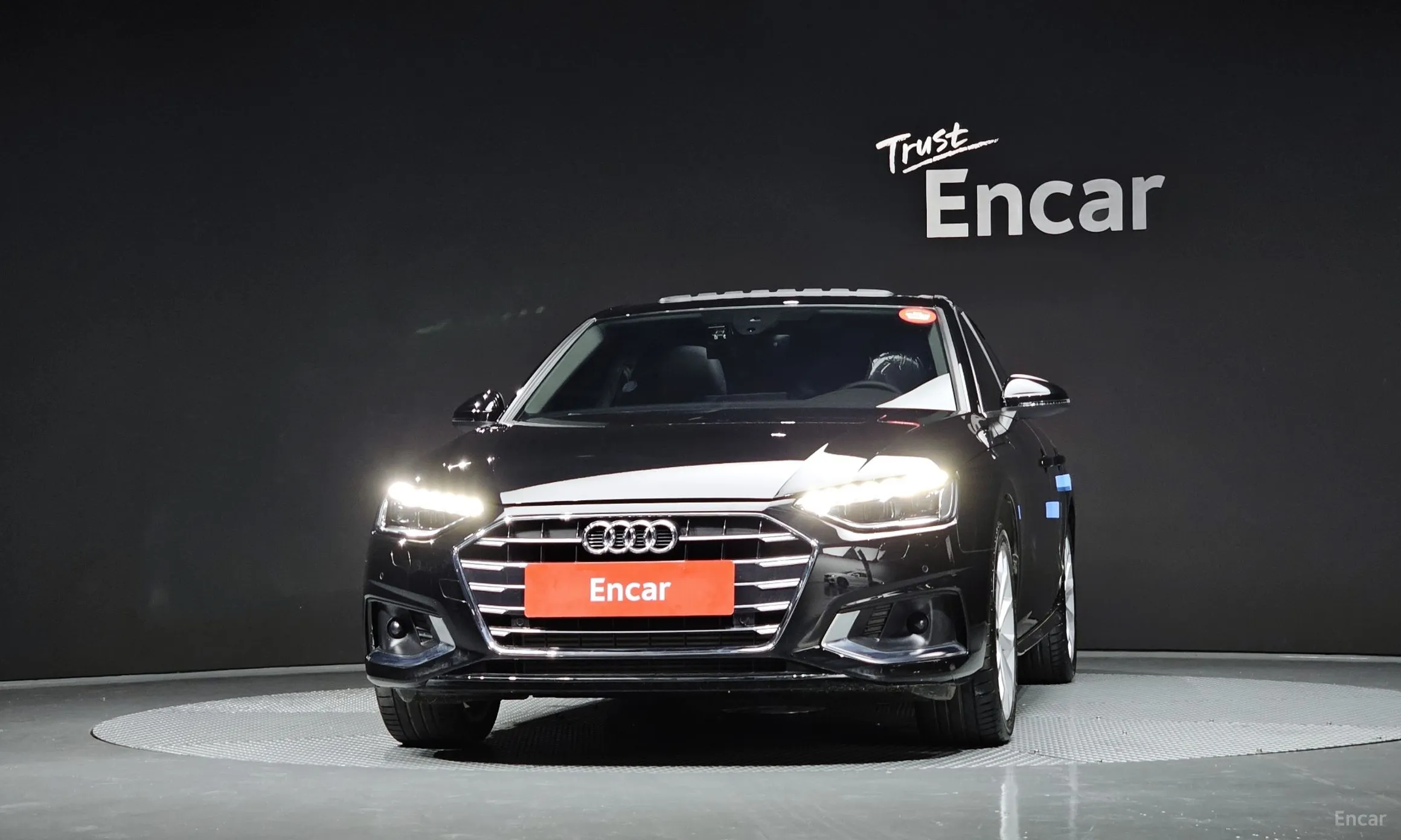 Audi A4 (B9) превью 2