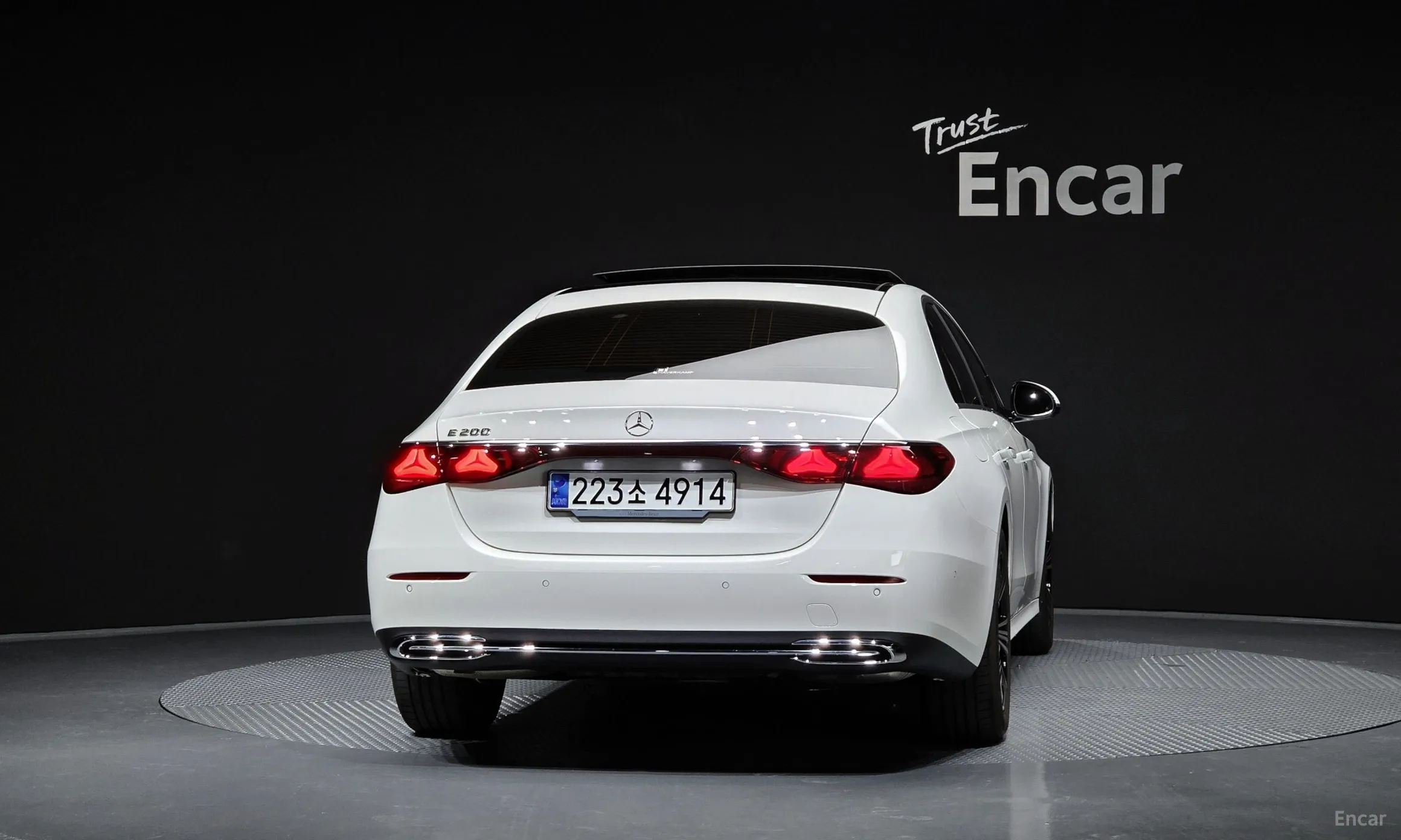 Mercedes Benz E-Class W214 превью 3