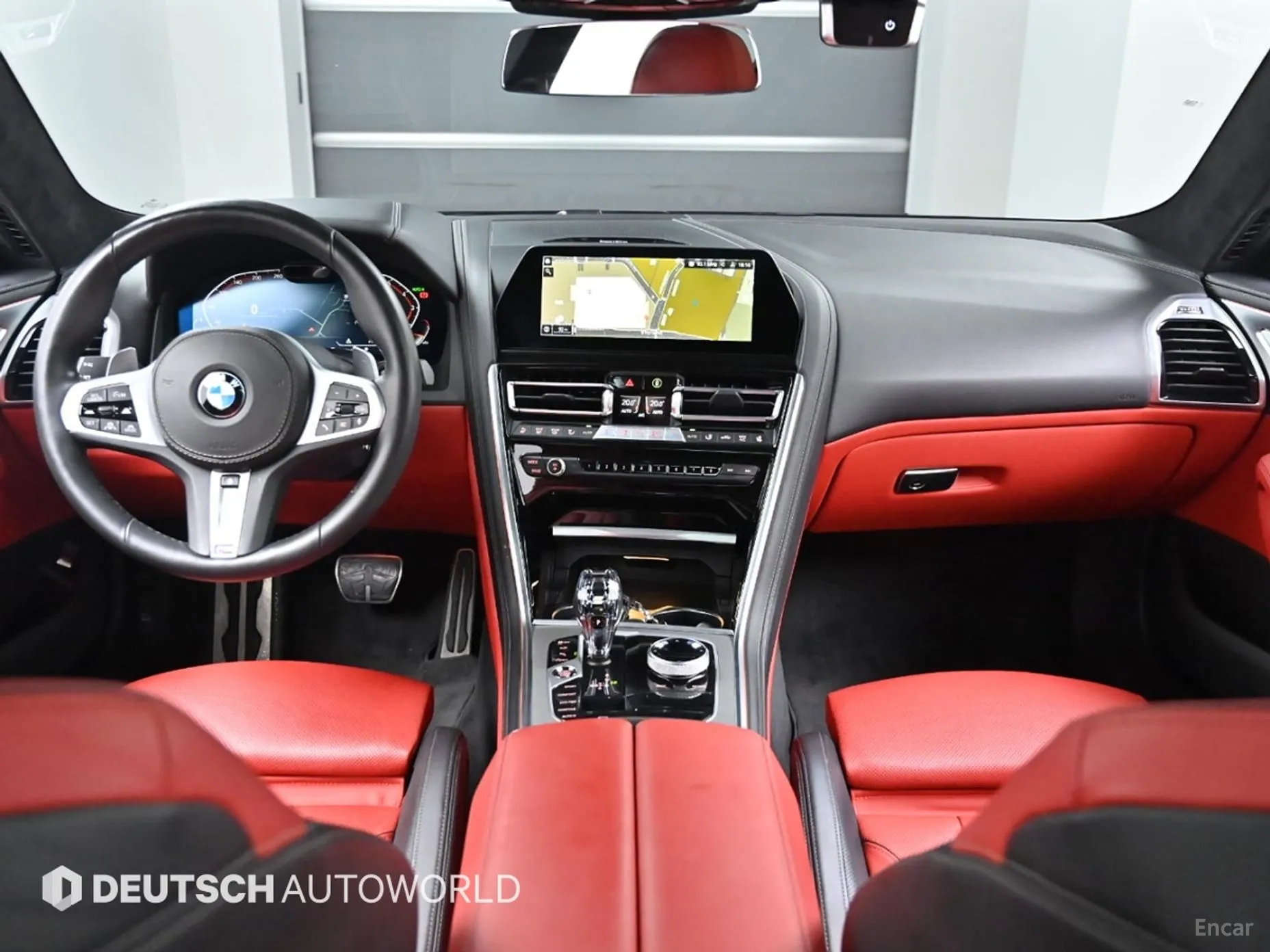 BMW 8-series (G15) превью 4