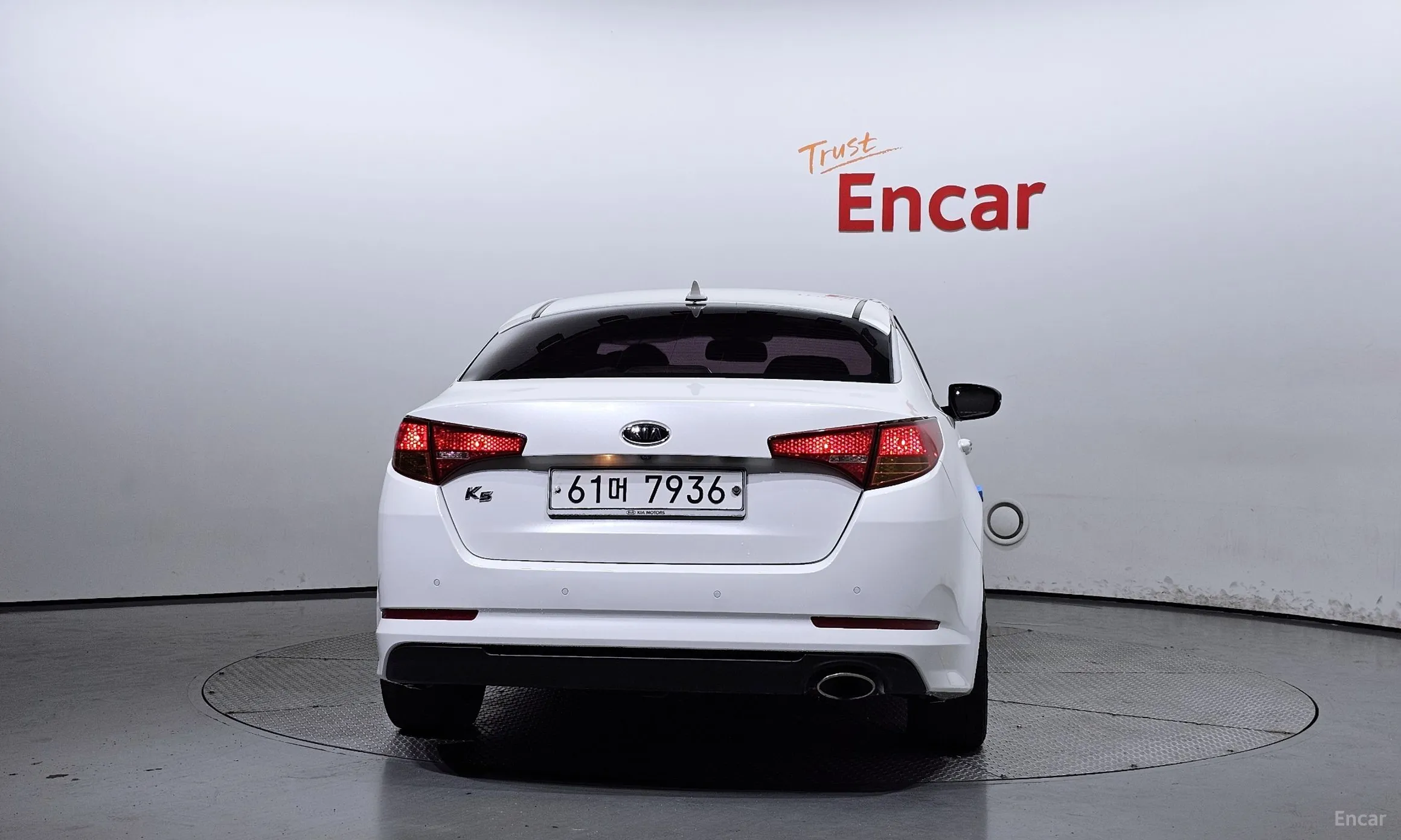 Kia K5 превью 4