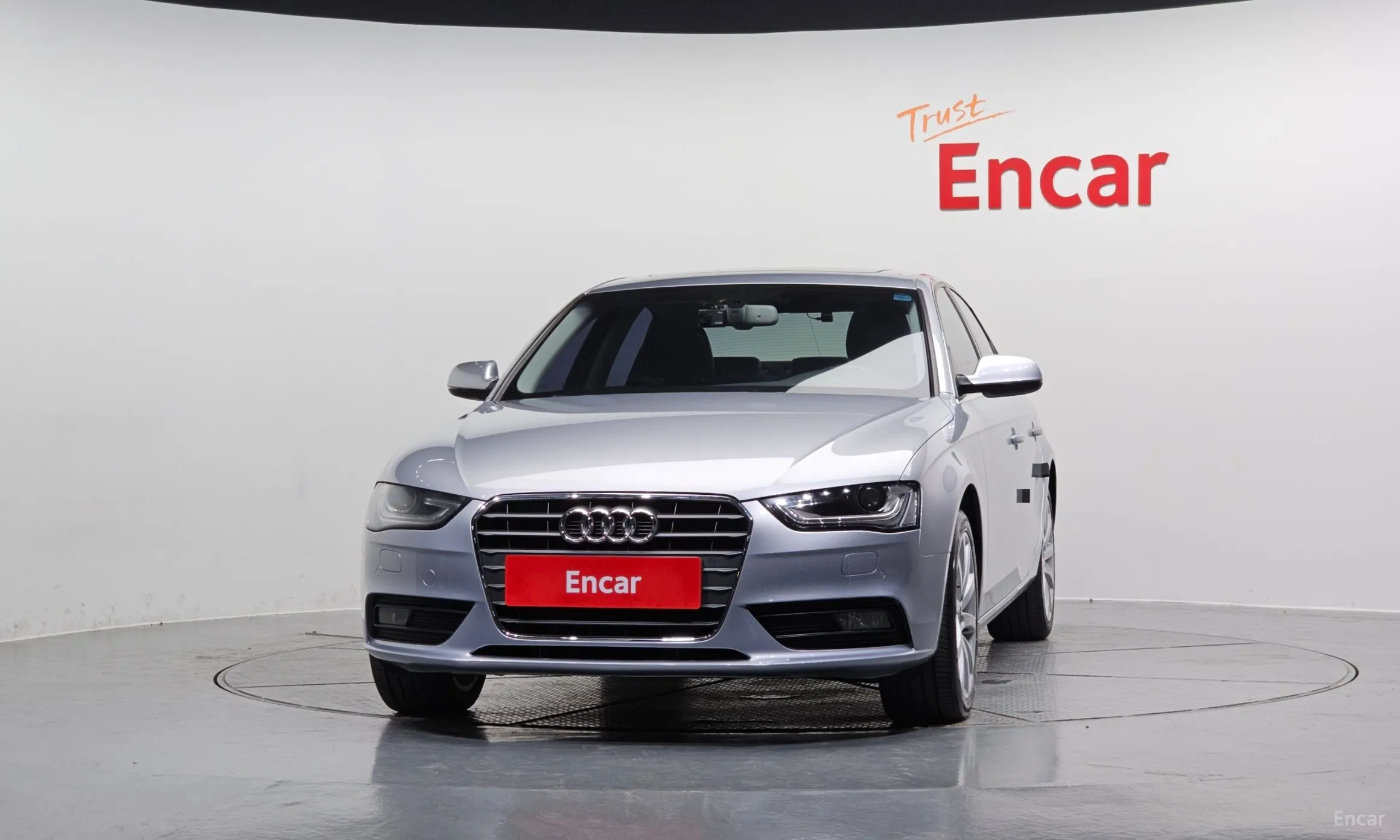 Audi New A4 превью 2
