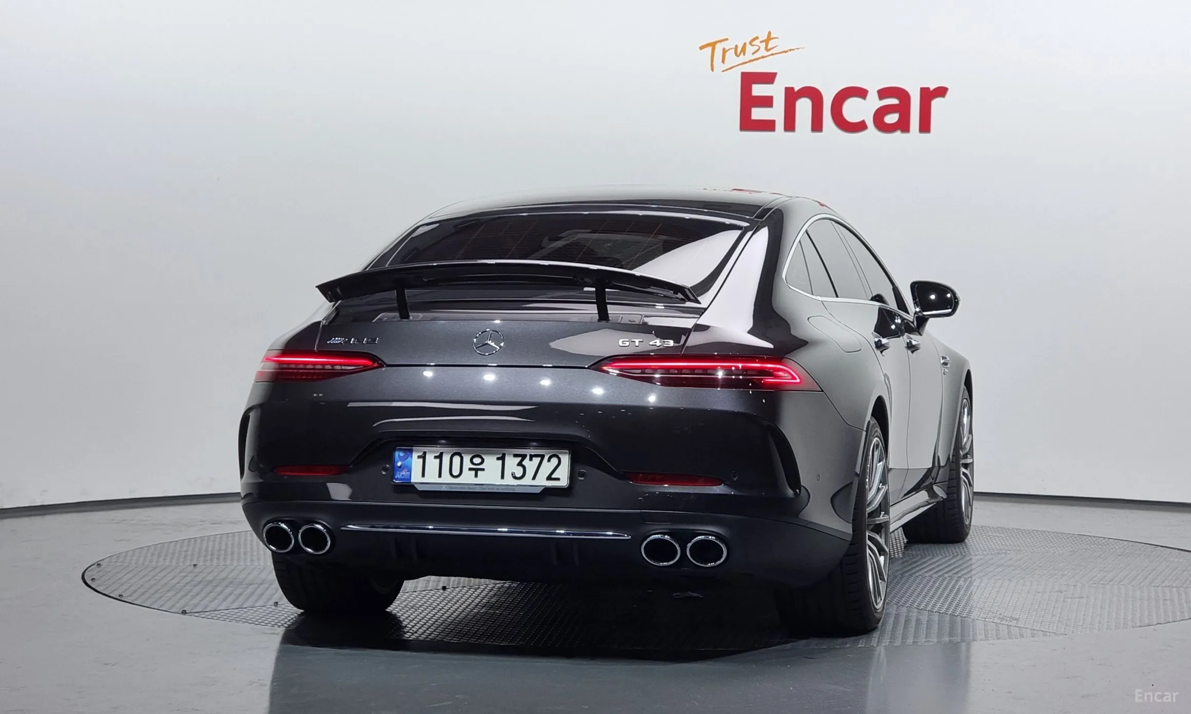 Mercedes Benz AMG GT превью 3