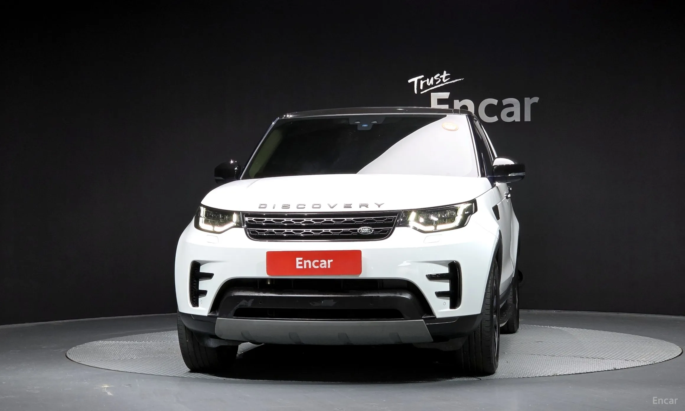Land Rover Discovery 5 превью 2