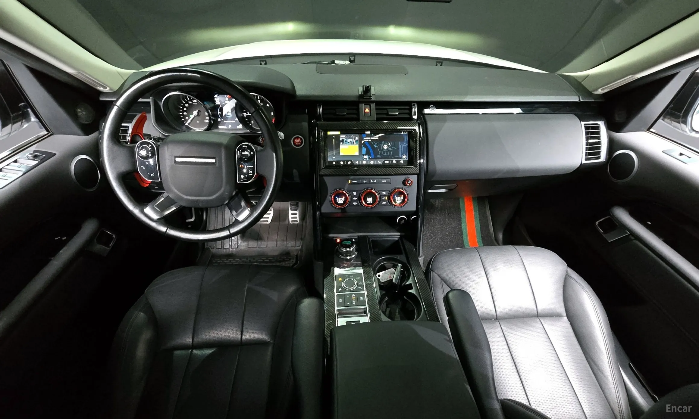 Land Rover Discovery 5 превью 4