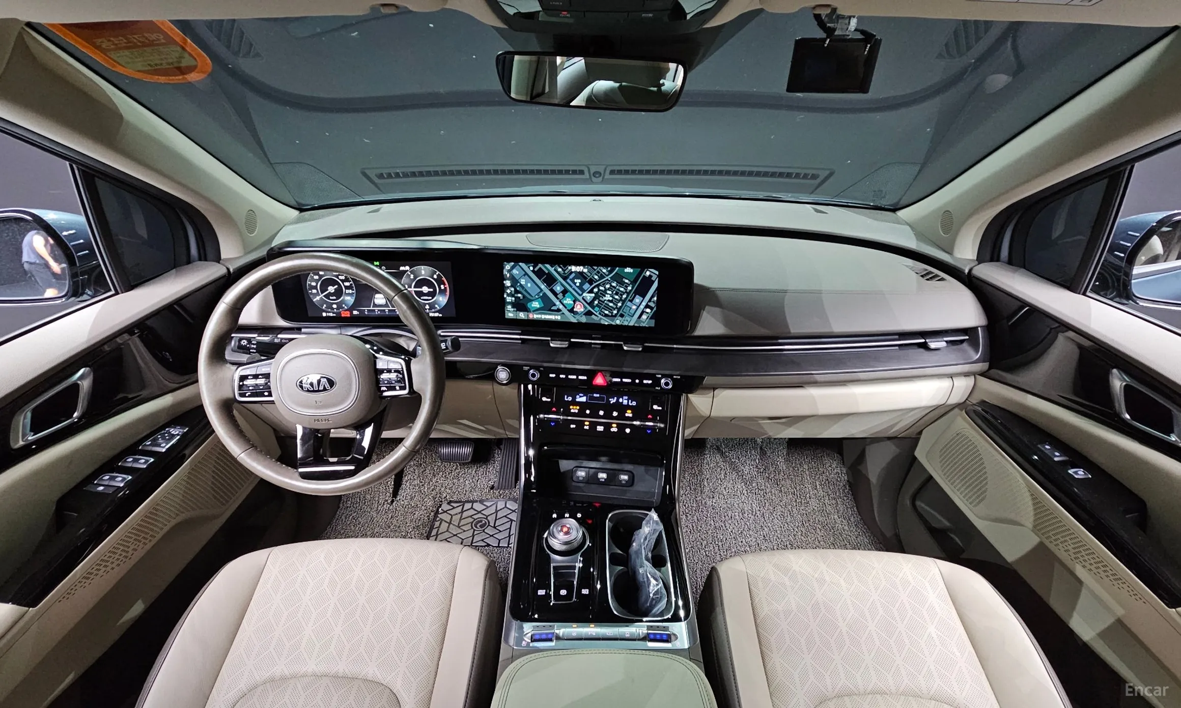 Kia Carnival Gen 4 превью 4