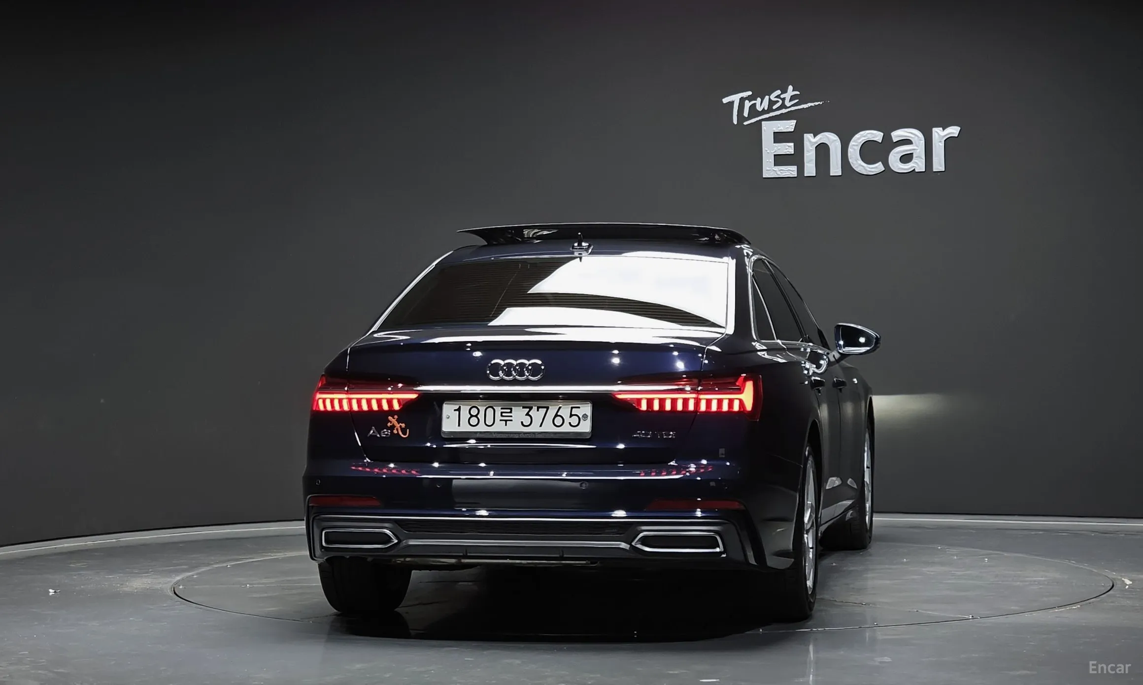 Audi A6 (C8) превью 3