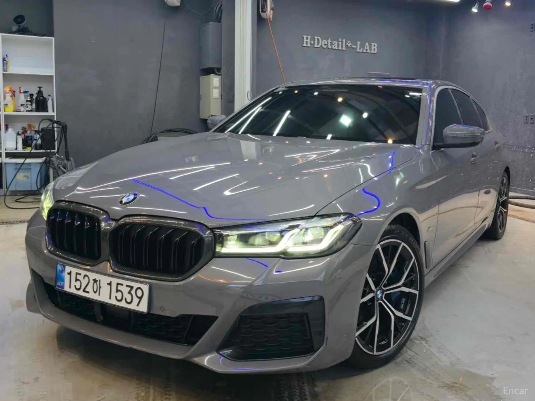 BMW 5 Series (G30) превью 2