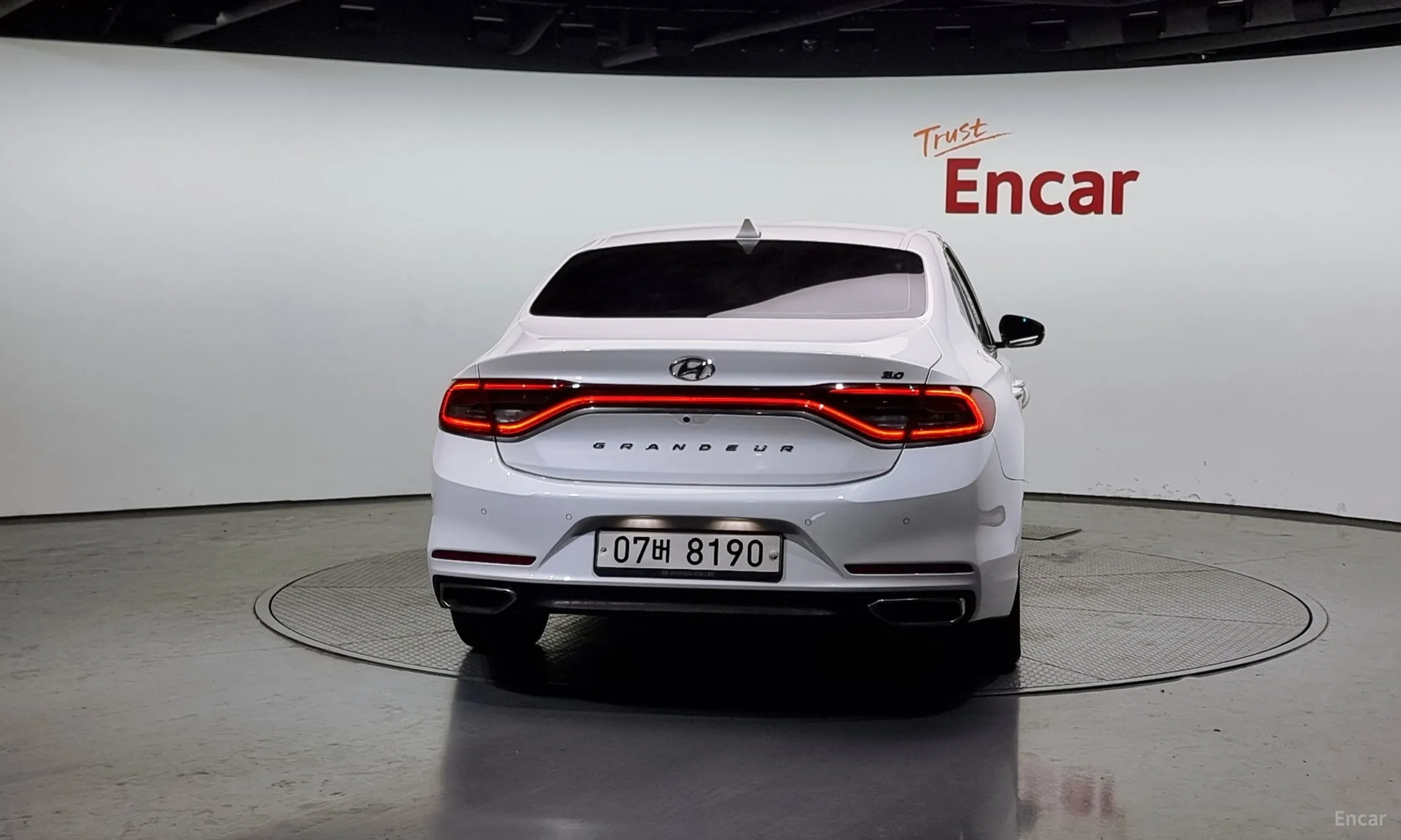Hyundai Grandeur IG превью 3