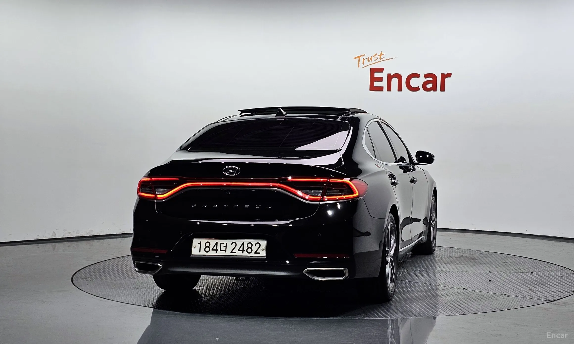 Hyundai Grandeur IG превью 3