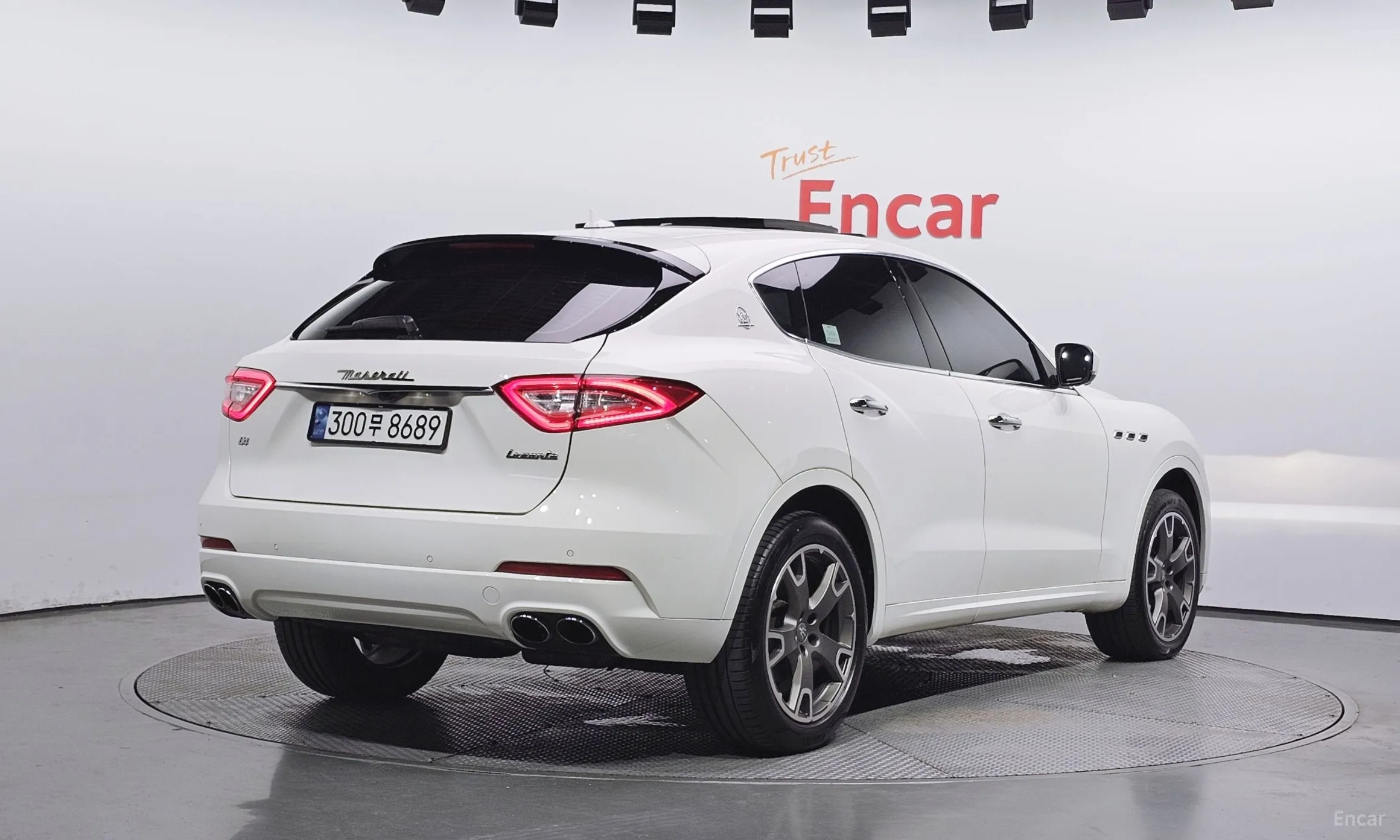 Maserati Levante превью 2