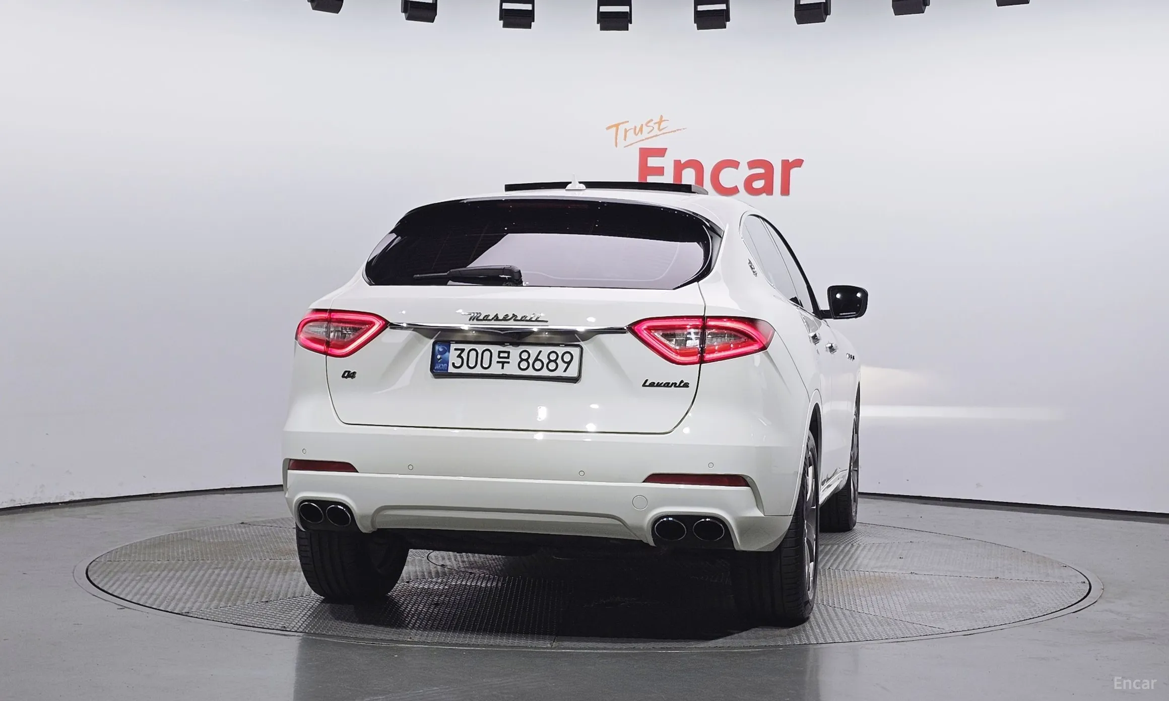 Maserati Levante превью 4