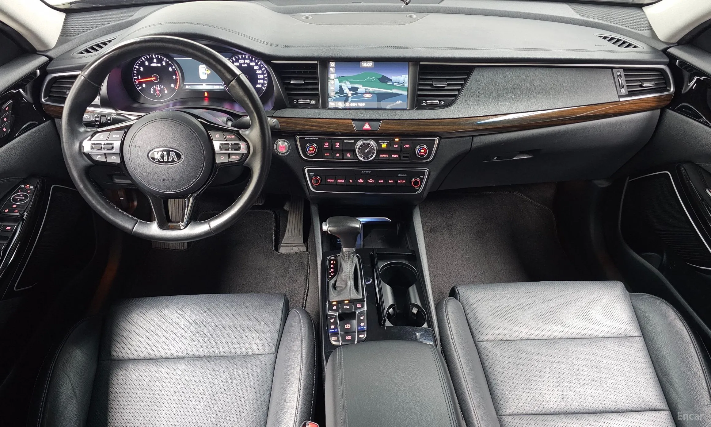 Kia K7 превью 4
