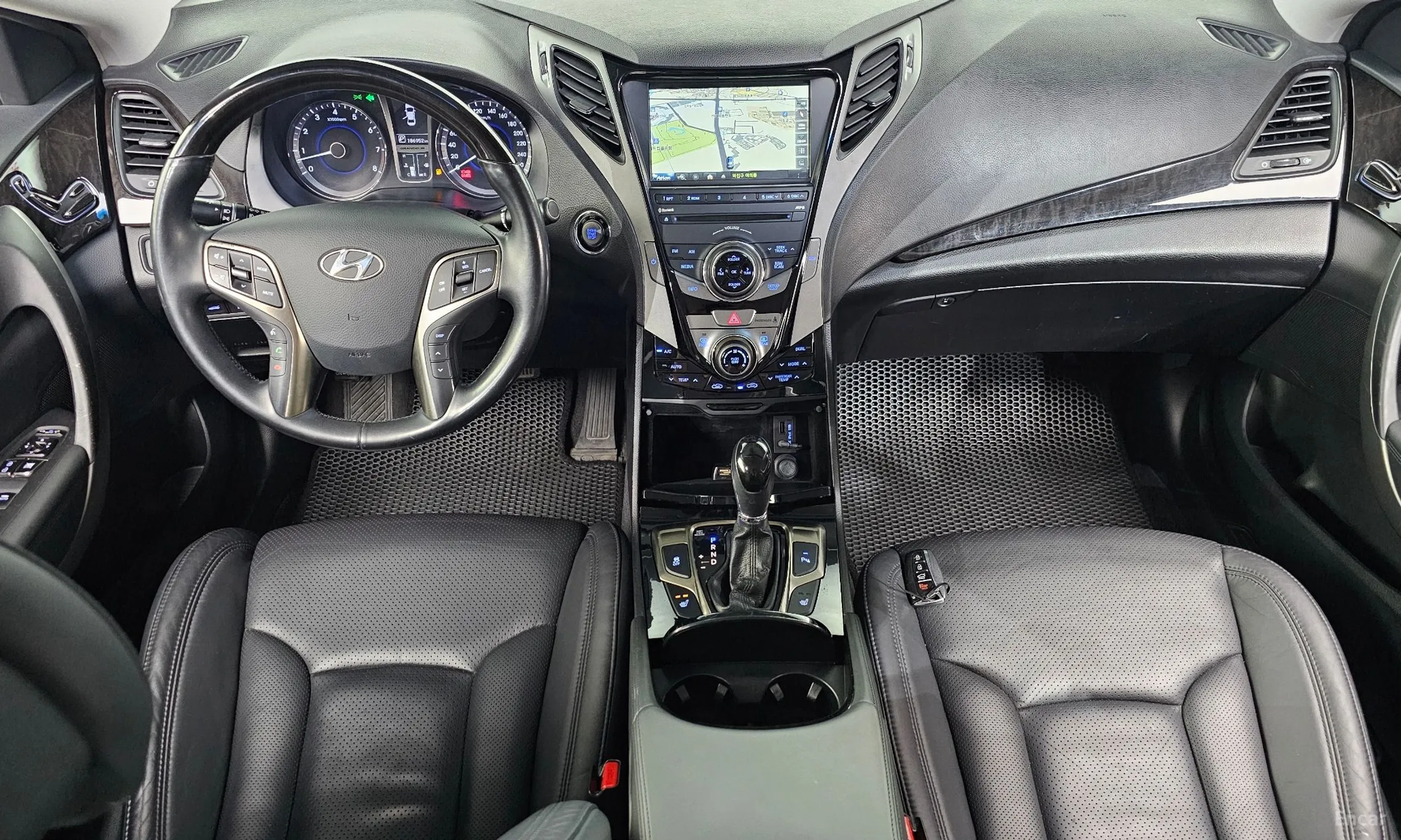 Hyundai Grandeur HG превью 4