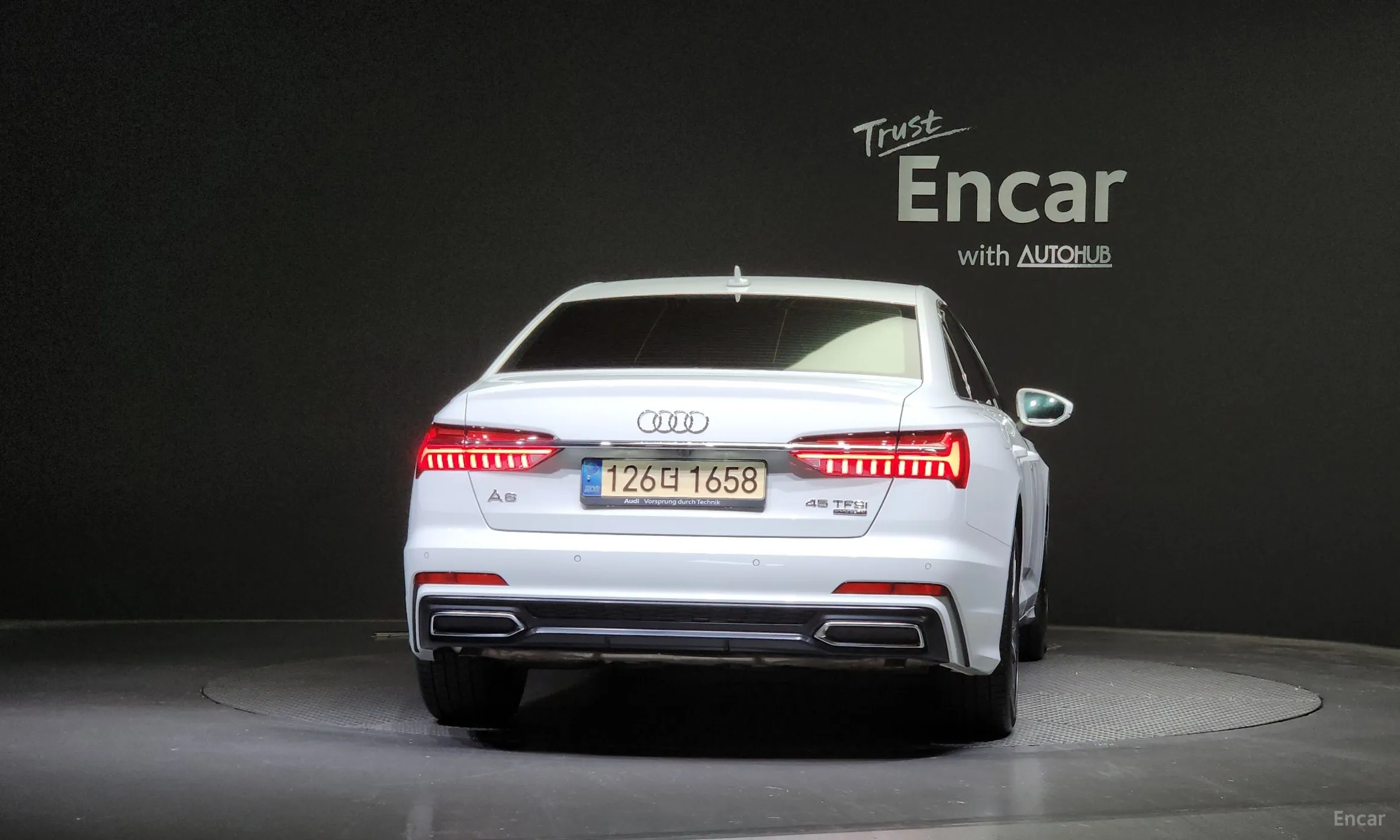 Audi A6 (C8) превью 3