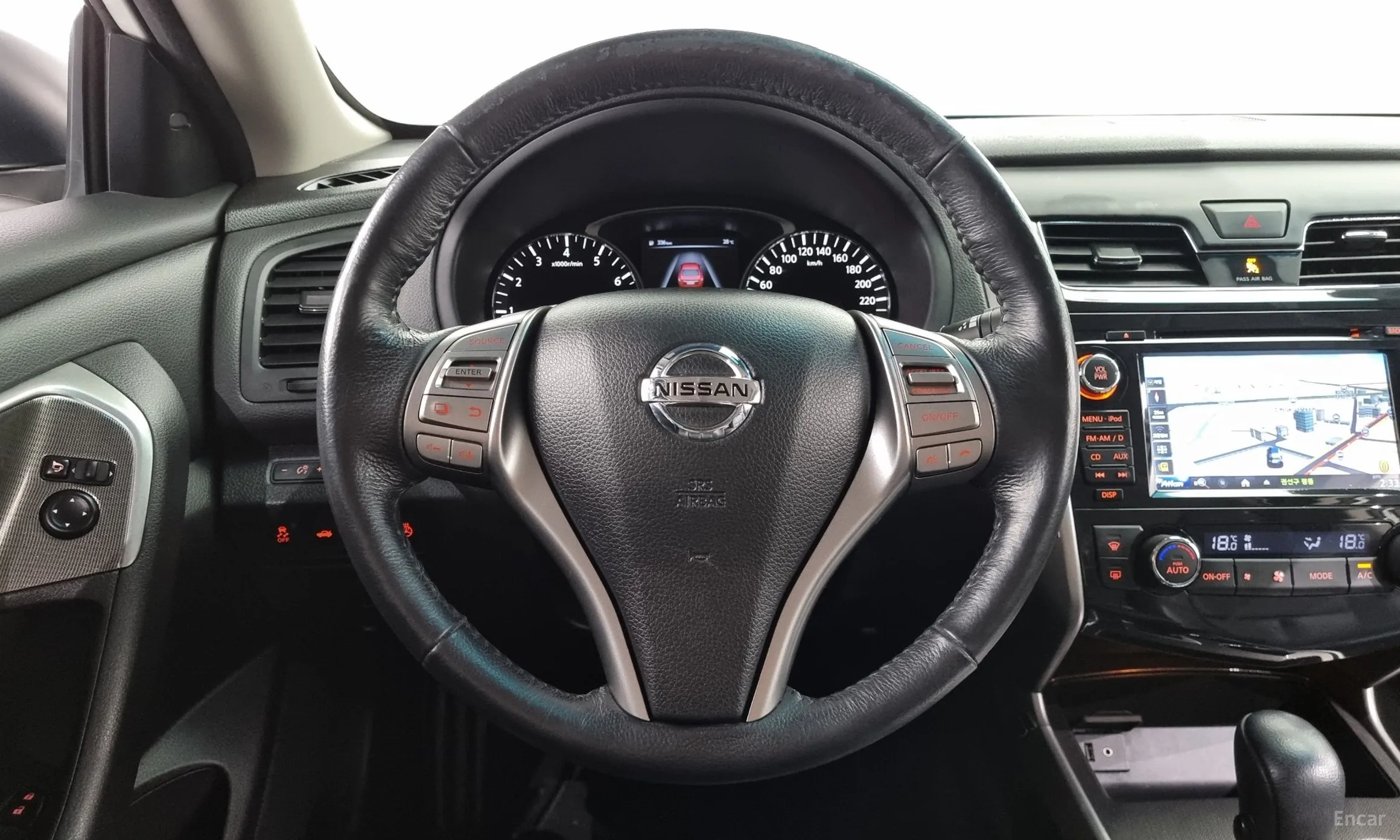 Nissan Altima превью 13