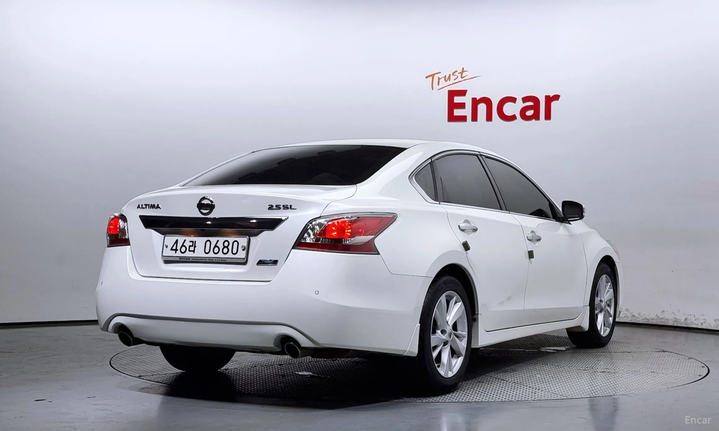 Nissan Altima превью 2