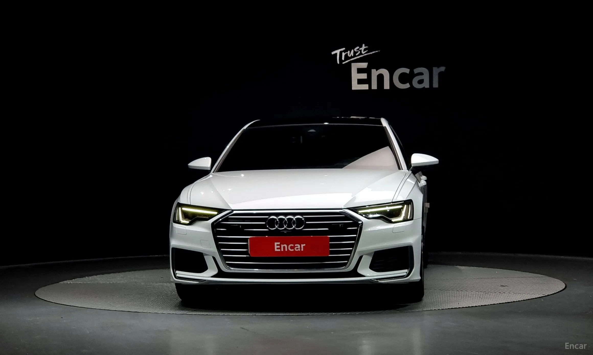 Audi A6 (C8) превью 2