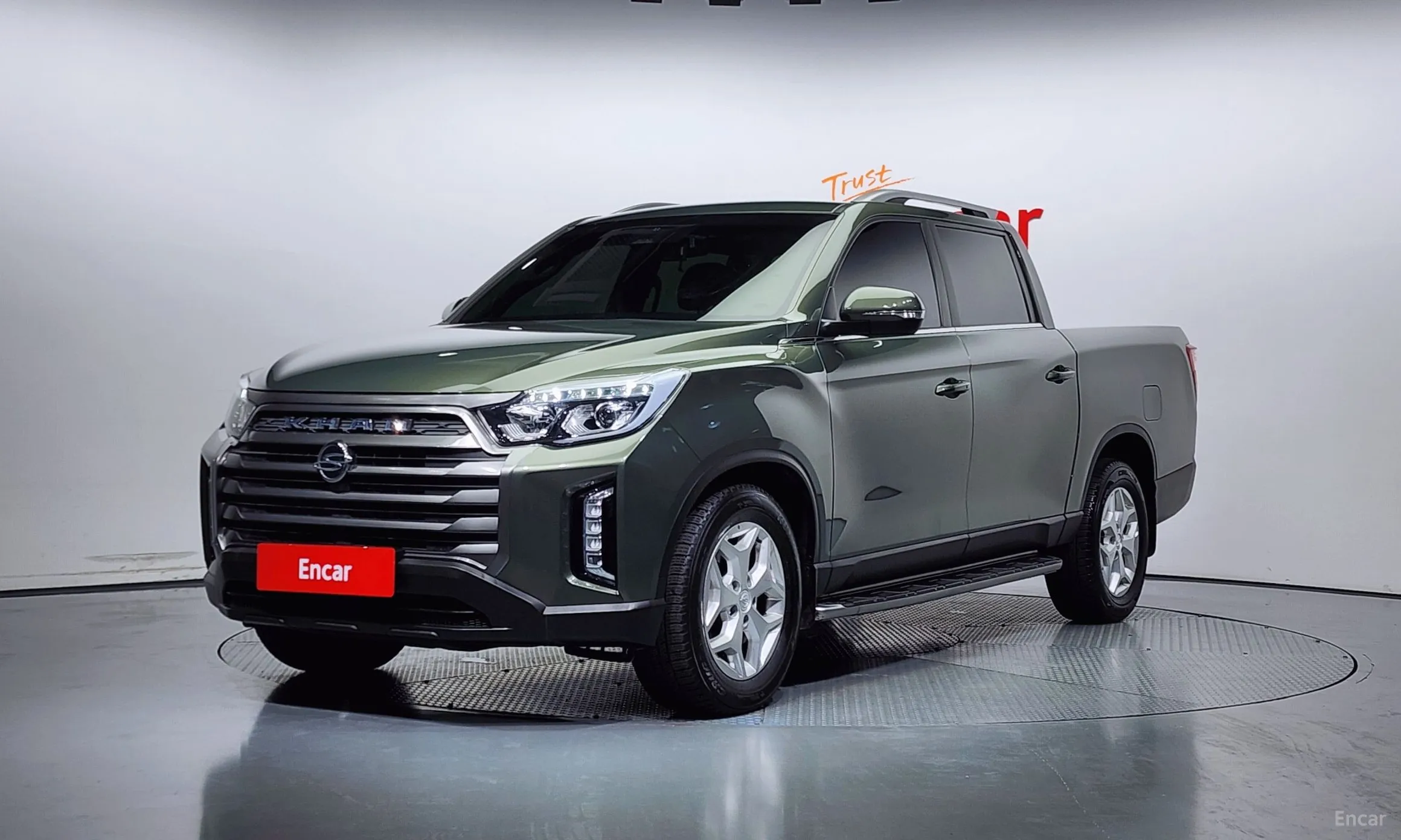 Rexton Sports Khan