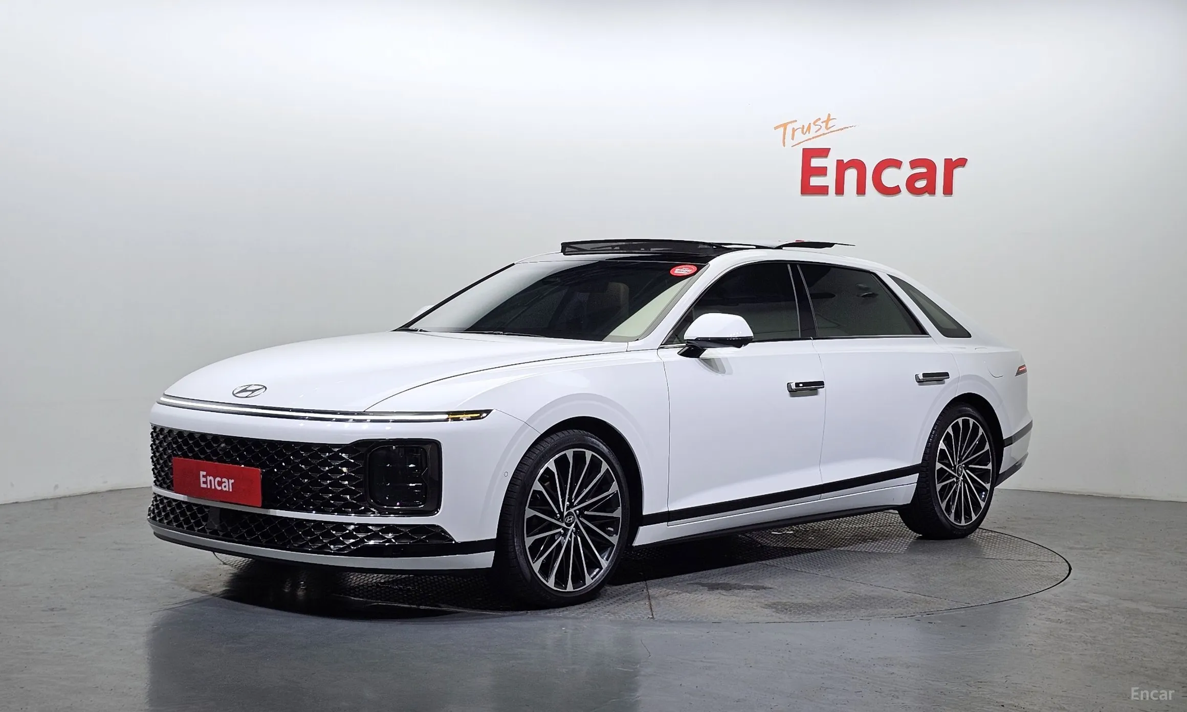 Grandeur Hybrid (GN7)