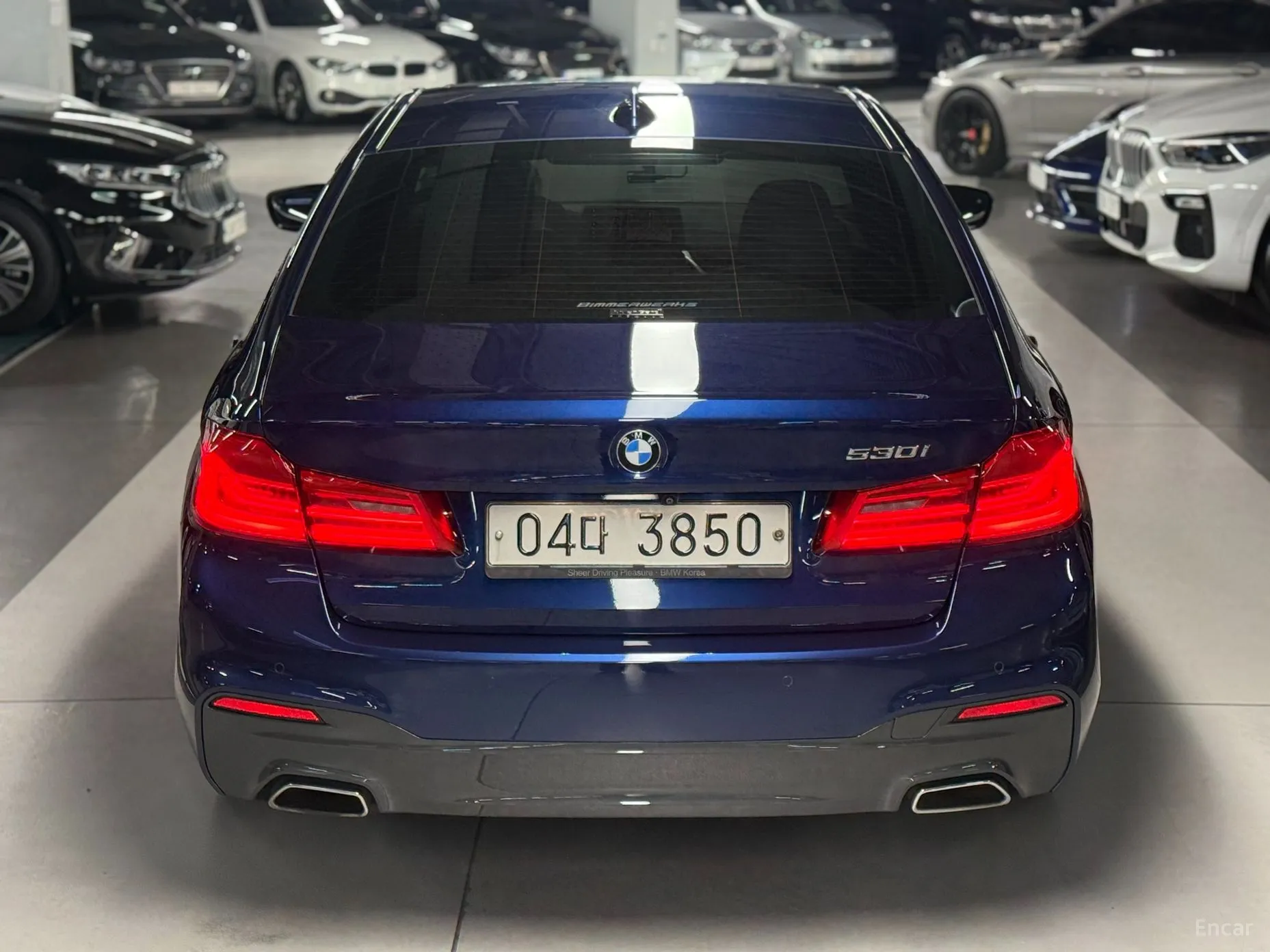 BMW 5 Series (G30) превью 3
